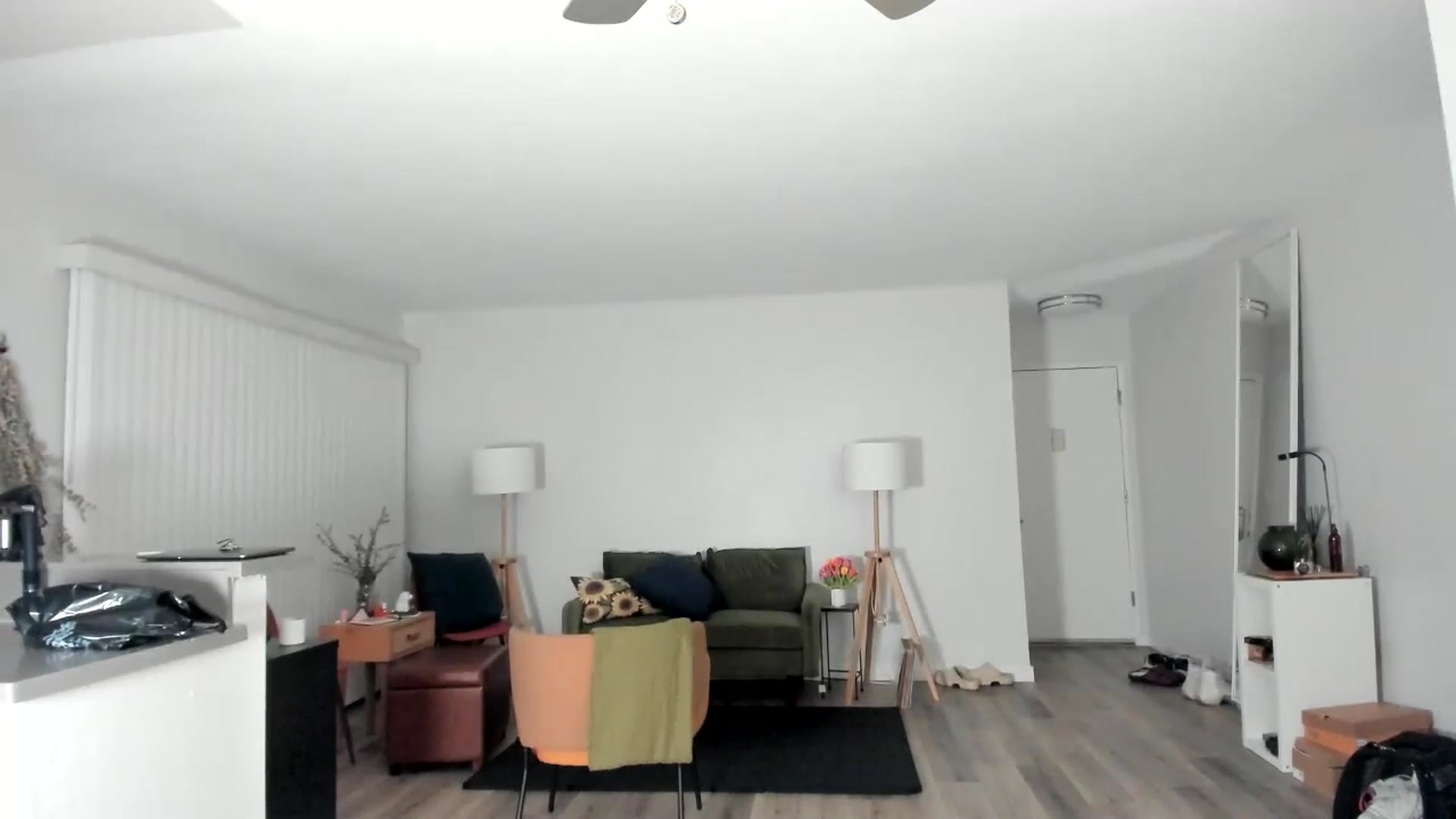 Gallery image thumbnail from Frankiiy_'s myfreecams stream on, 08/22/2024, 10:06 image 4 of 20