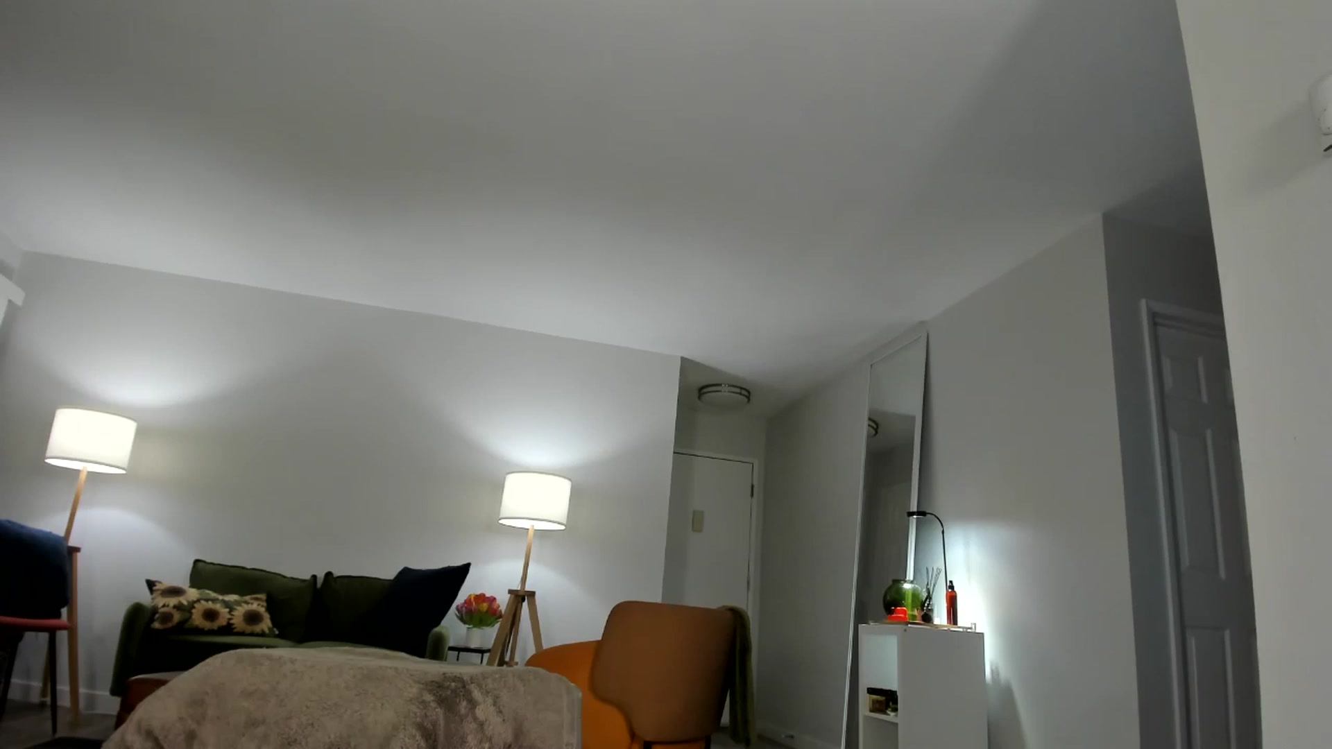Gallery image thumbnail from Frankiiy_'s myfreecams stream on, 08/28/2024, 04:59 image 3 of 20
