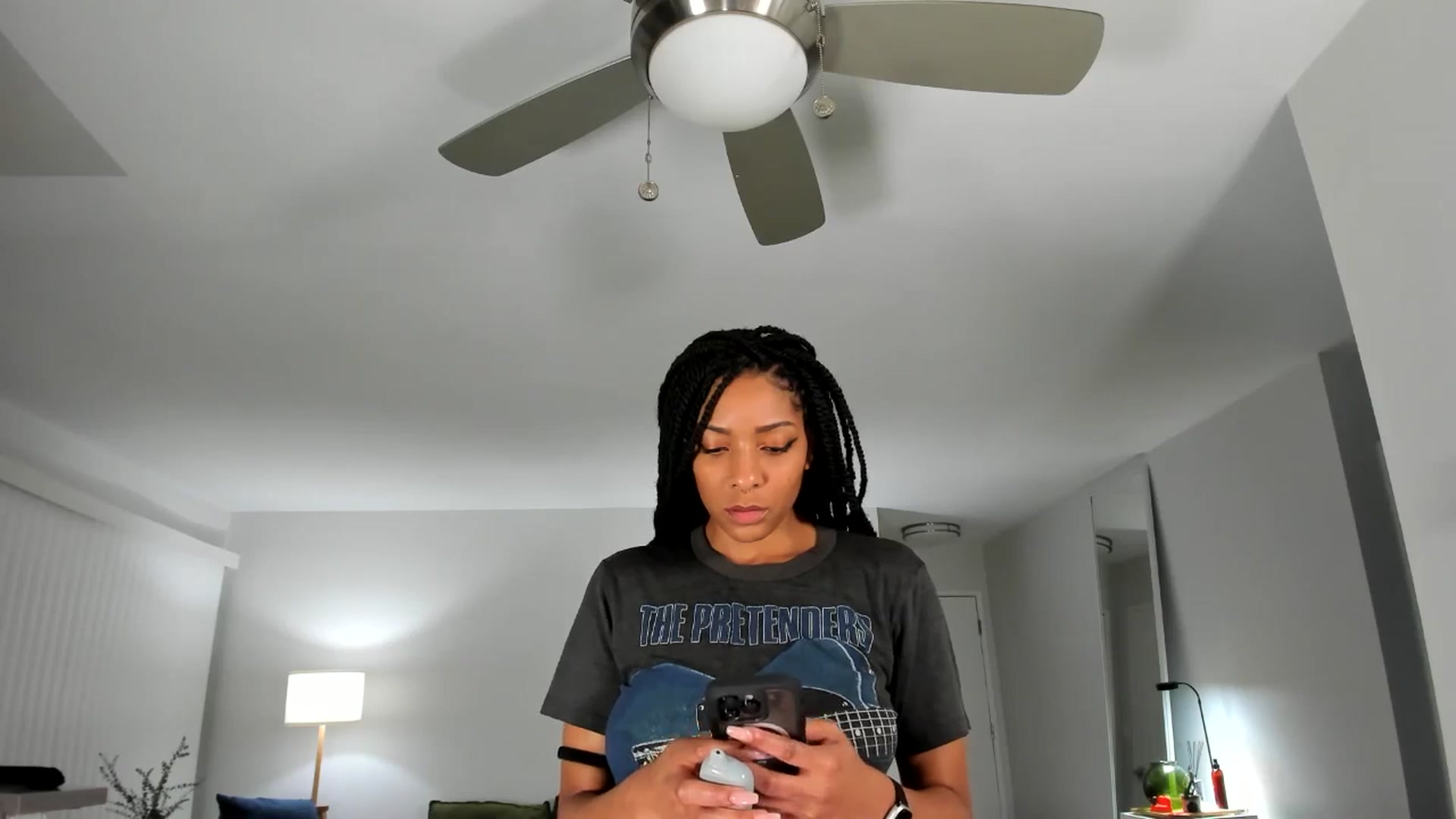 Gallery image thumbnail from Frankiiy_'s myfreecams stream on, 08/29/2024, 06:02 image 7 of 20
