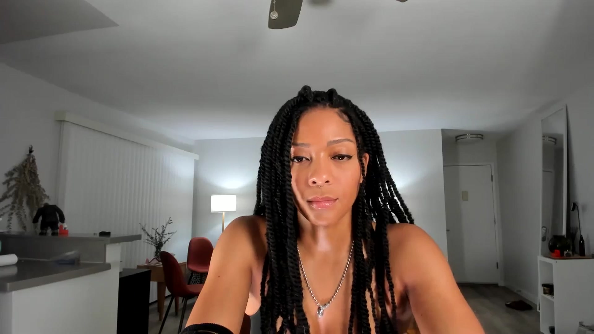 Gallery image thumbnail from Frankiiy_'s myfreecams stream on, 09/04/2024, 07:08 image 3 of 20