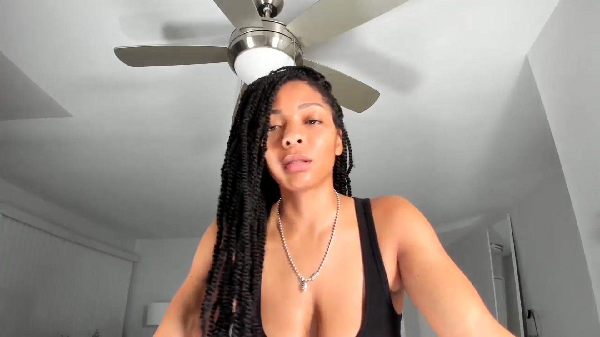 Gallery image thumbnail from Frankiiy_'s myfreecams stream on, 09/05/2024, 09:06 image 6 of 20