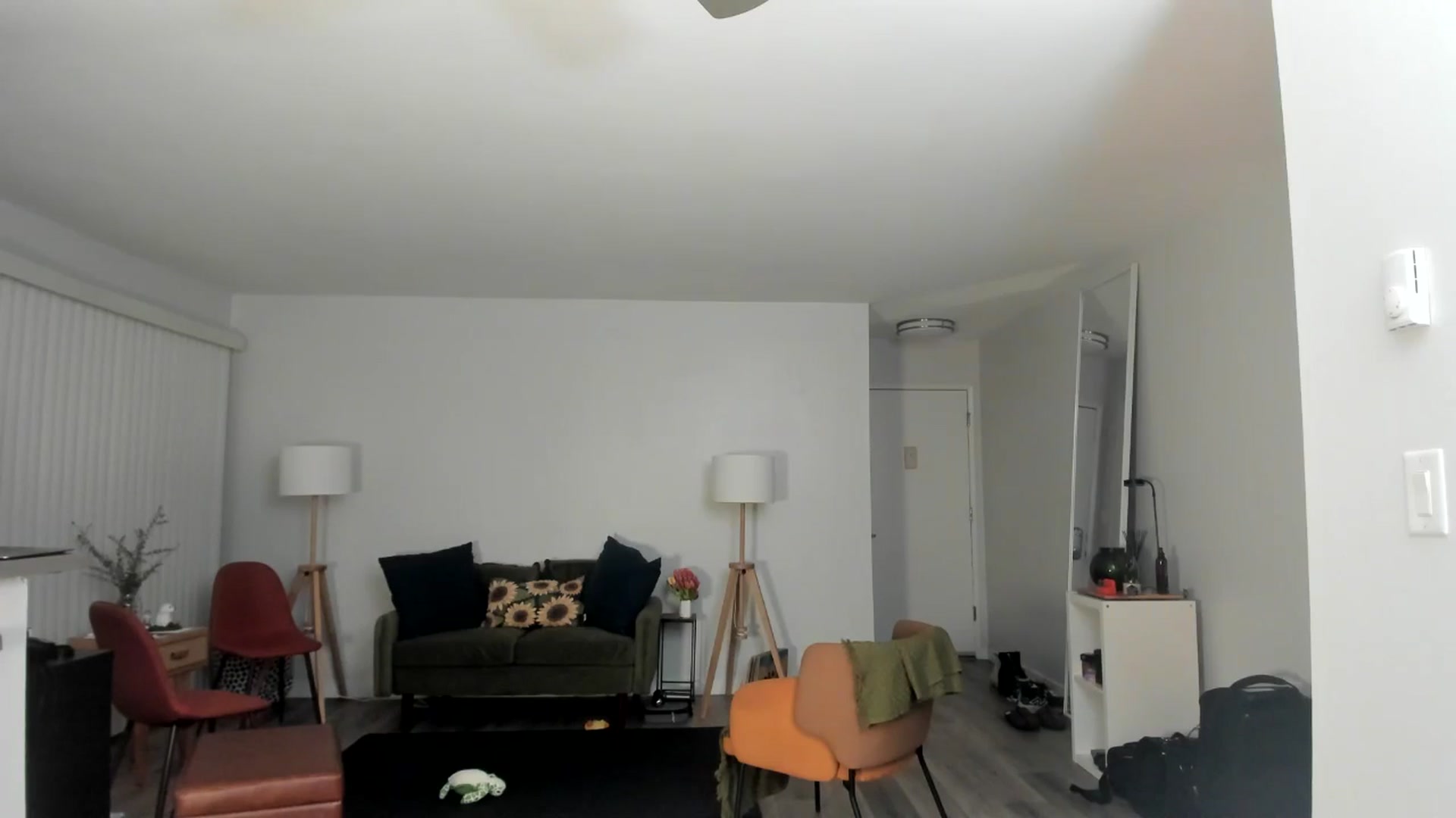 Gallery image thumbnail from Frankiiy_'s myfreecams stream on, 09/18/2024, 07:31 image 13 of 20