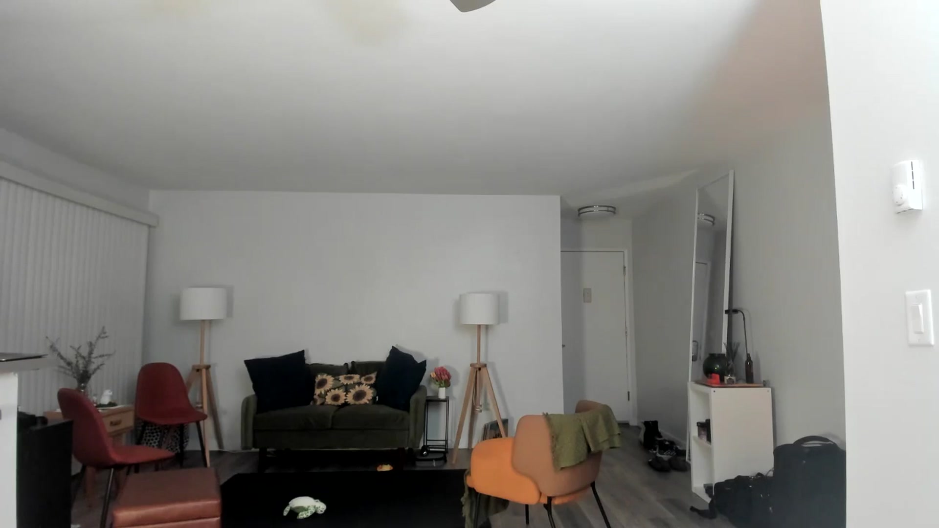 Gallery image thumbnail from Frankiiy_'s myfreecams stream on, 09/18/2024, 07:31 image 14 of 20