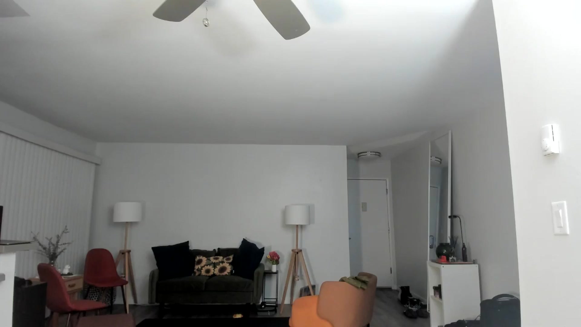 Gallery image thumbnail from Frankiiy_'s myfreecams stream on, 09/18/2024, 08:08 image 5 of 20