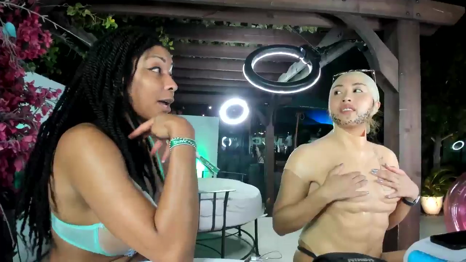 Gallery image thumbnail from Frankiiy_'s myfreecams stream on, 09/25/2024, 06:16 image 20 of 20