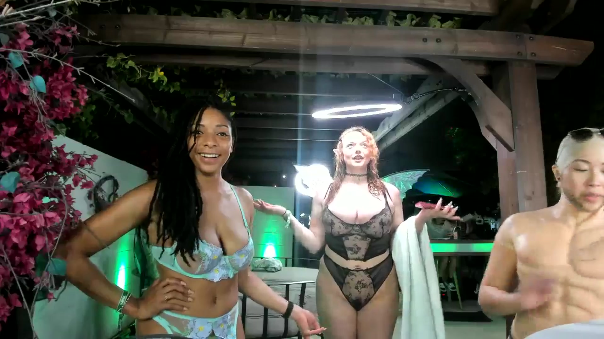 Gallery image thumbnail from Frankiiy_'s myfreecams stream on, 09/25/2024, 06:42 image 11 of 20