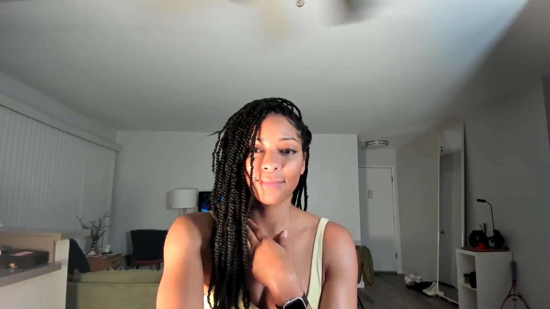 Gallery image thumbnail from Frankiiy_'s myfreecams stream on, 10/01/2024, 09:10 image 16 of 20