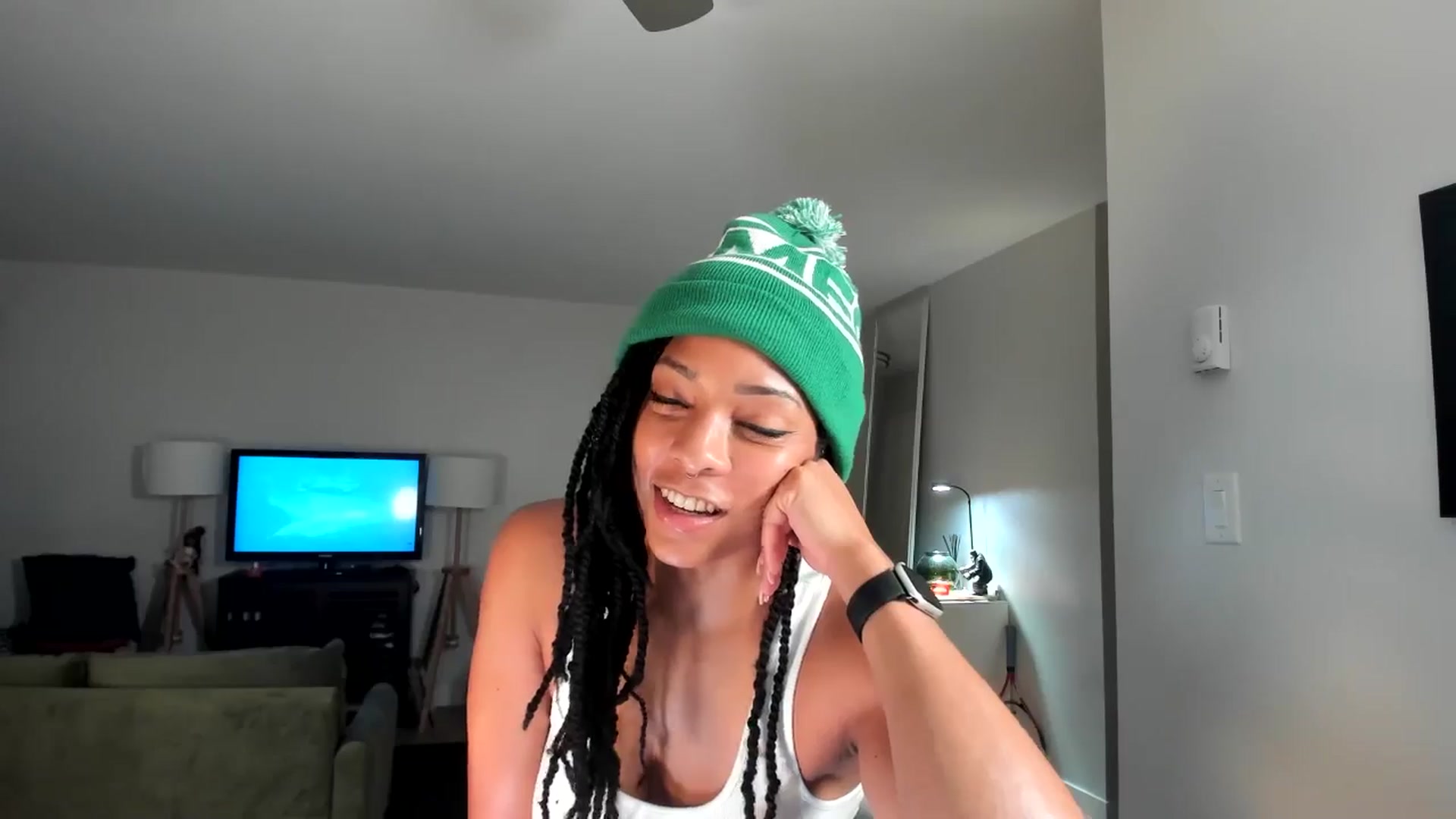 Gallery image thumbnail from Frankiiy_'s myfreecams stream on, 10/02/2024, 08:09 image 11 of 20