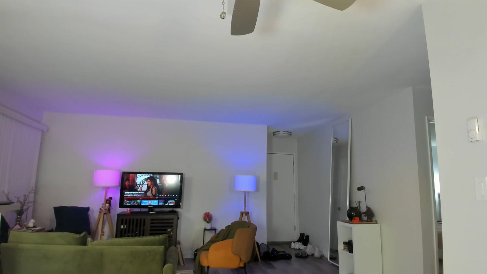 Gallery image thumbnail from Frankiiy_'s myfreecams stream on, 10/15/2024, 07:18 image 17 of 20