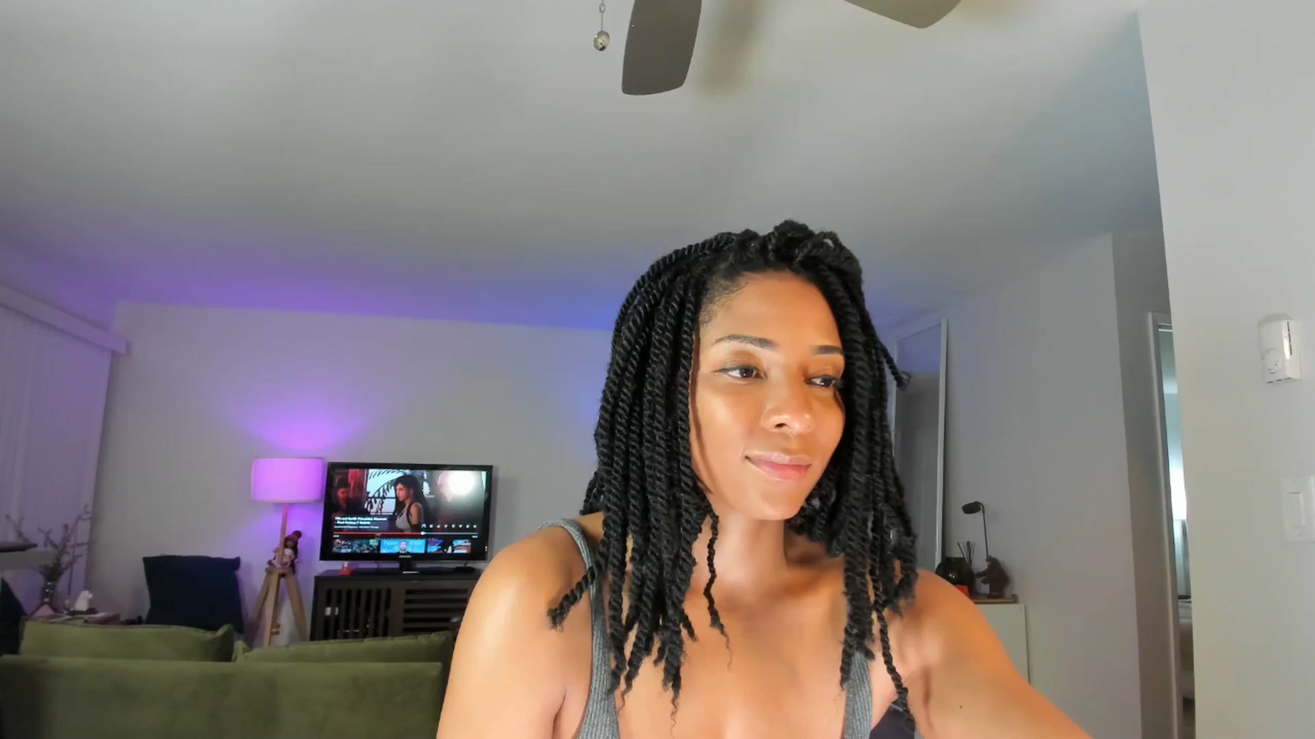 Gallery image thumbnail from Frankiiy_'s myfreecams stream on, 10/15/2024, 07:18 image 11 of 20