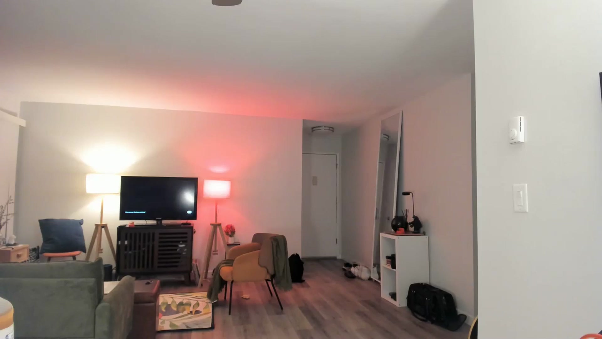 Gallery image thumbnail from Frankiiy_'s myfreecams stream on, 10/18/2024, 08:12 image 17 of 20