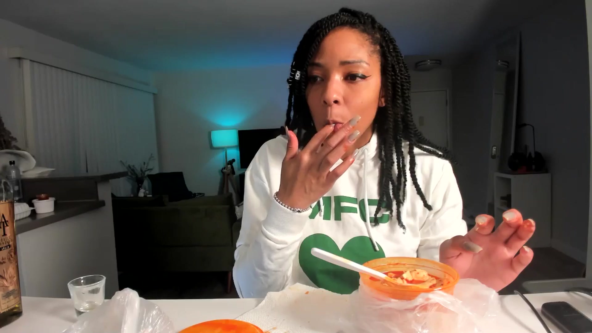Gallery image thumbnail from Frankiiy_'s myfreecams stream on, 10/24/2024, 08:56 image 15 of 20