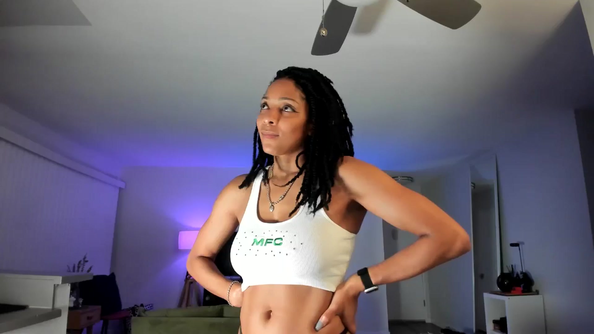 Gallery image thumbnail from Frankiiy_'s myfreecams stream on, 10/31/2024, 10:05 image 9 of 20