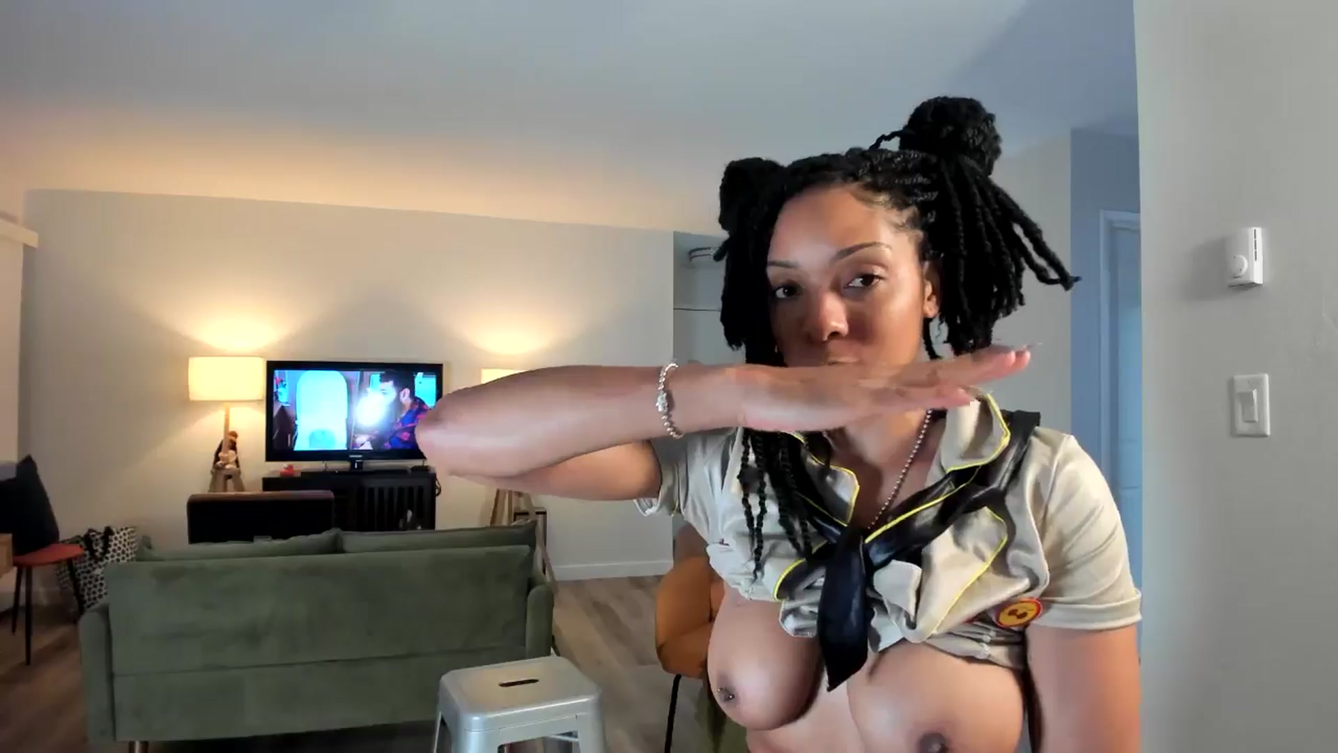 Gallery image thumbnail from Frankiiy_'s myfreecams stream on, 11/01/2024, 09:33 image 19 of 20