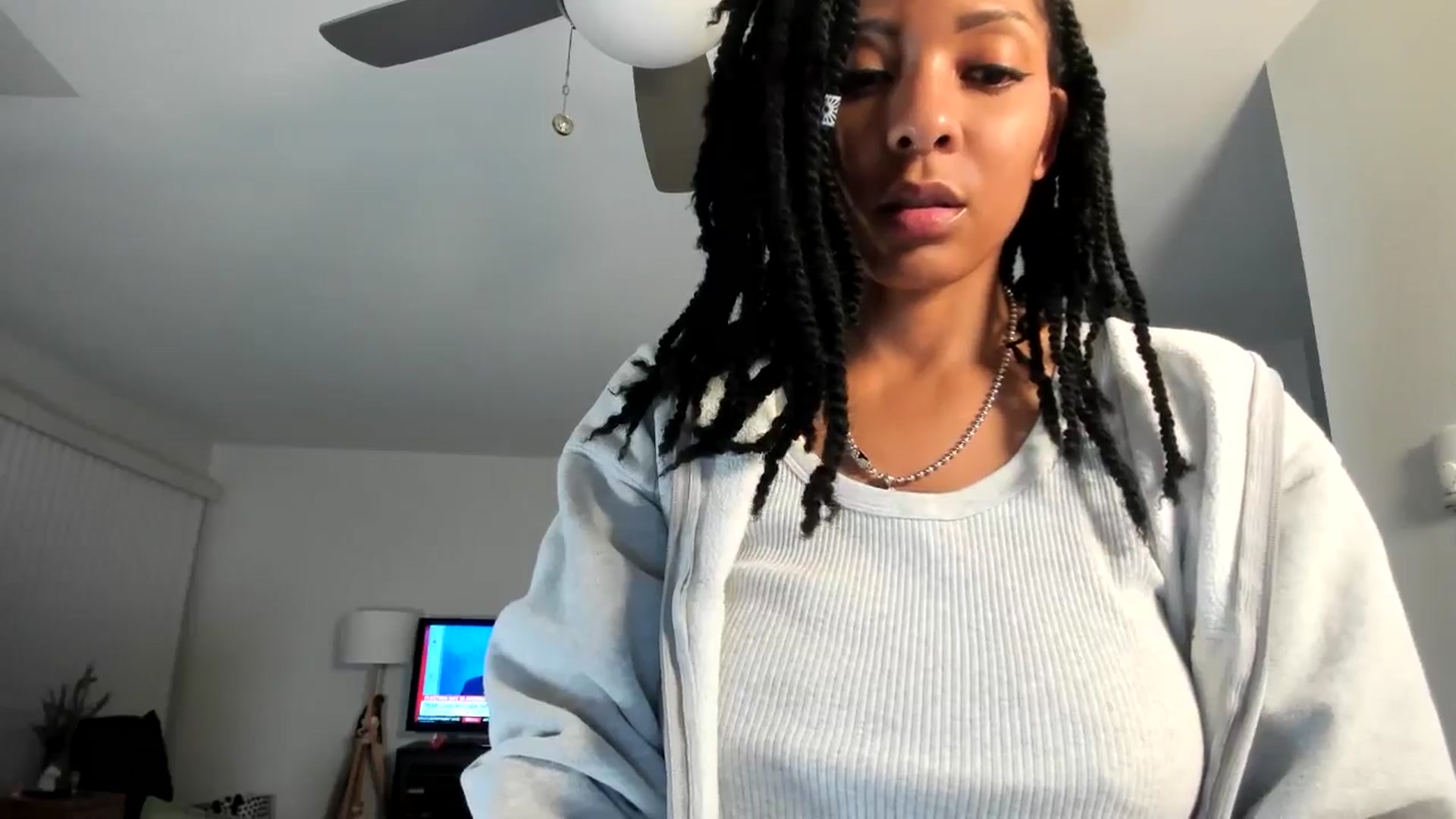Gallery image thumbnail from Frankiiy_'s myfreecams stream on, 11/05/2024, 09:00 image 7 of 20