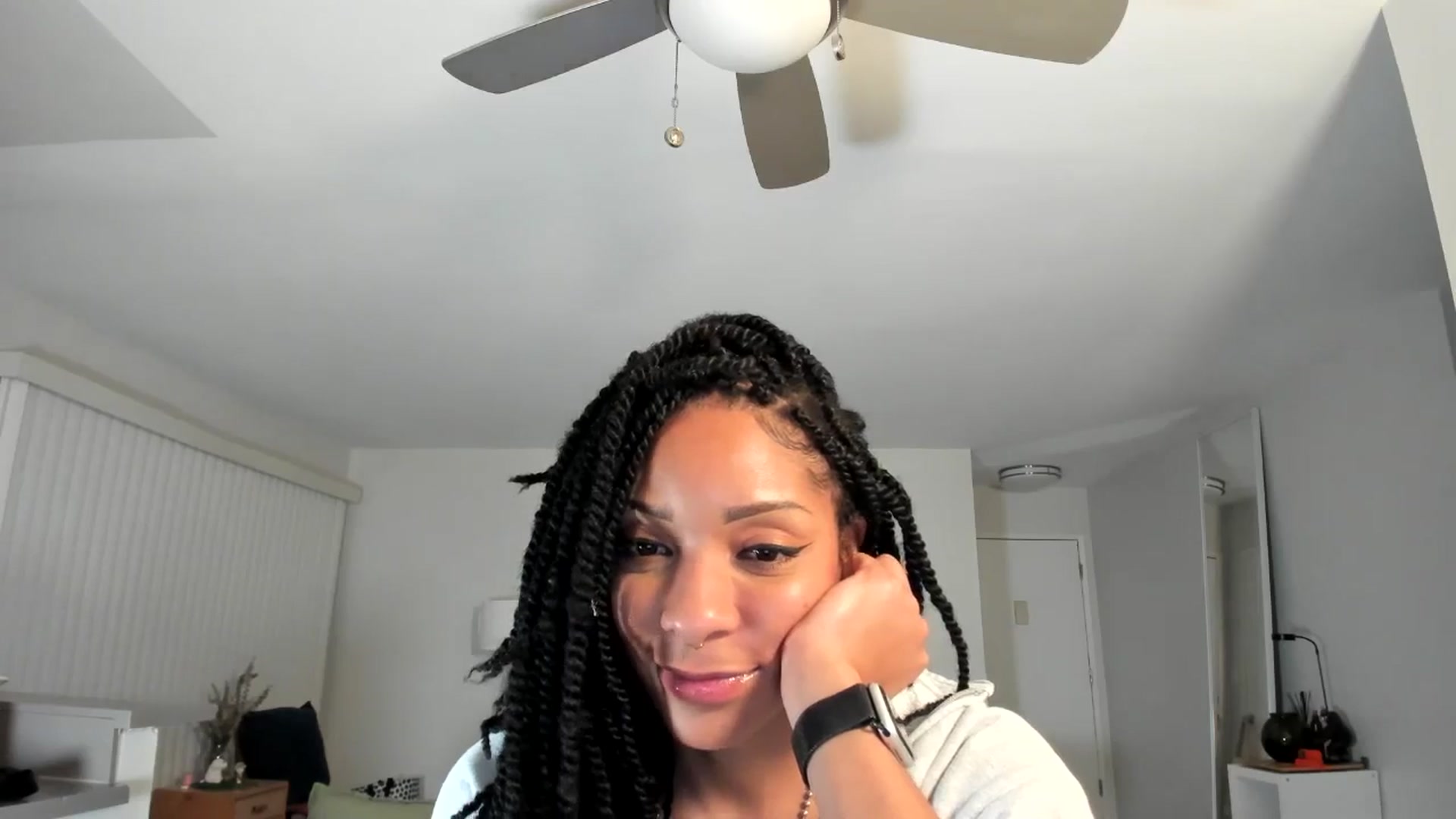 Gallery image thumbnail from Frankiiy_'s myfreecams stream on, 11/05/2024, 09:00 image 2 of 20
