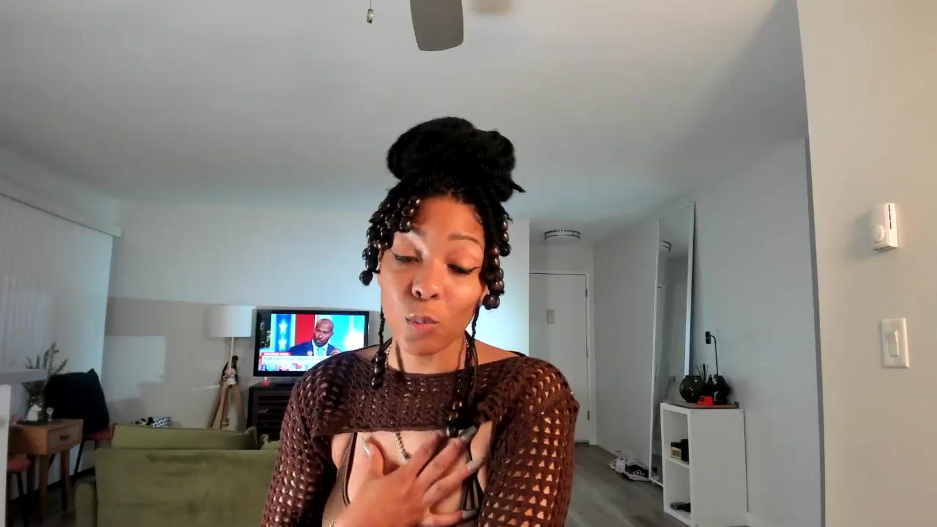 Gallery image thumbnail from Frankiiy_'s myfreecams stream on, 11/06/2024, 08:17 image 20 of 20