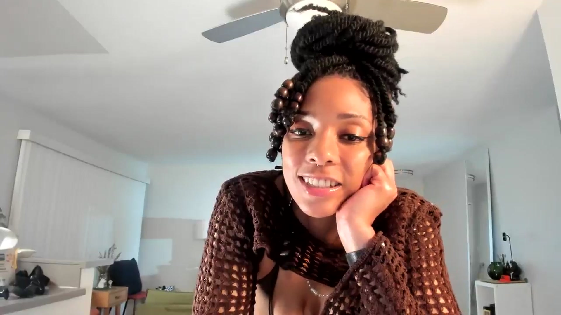 Gallery image thumbnail from Frankiiy_'s myfreecams stream on, 11/06/2024, 10:53 image 3 of 20