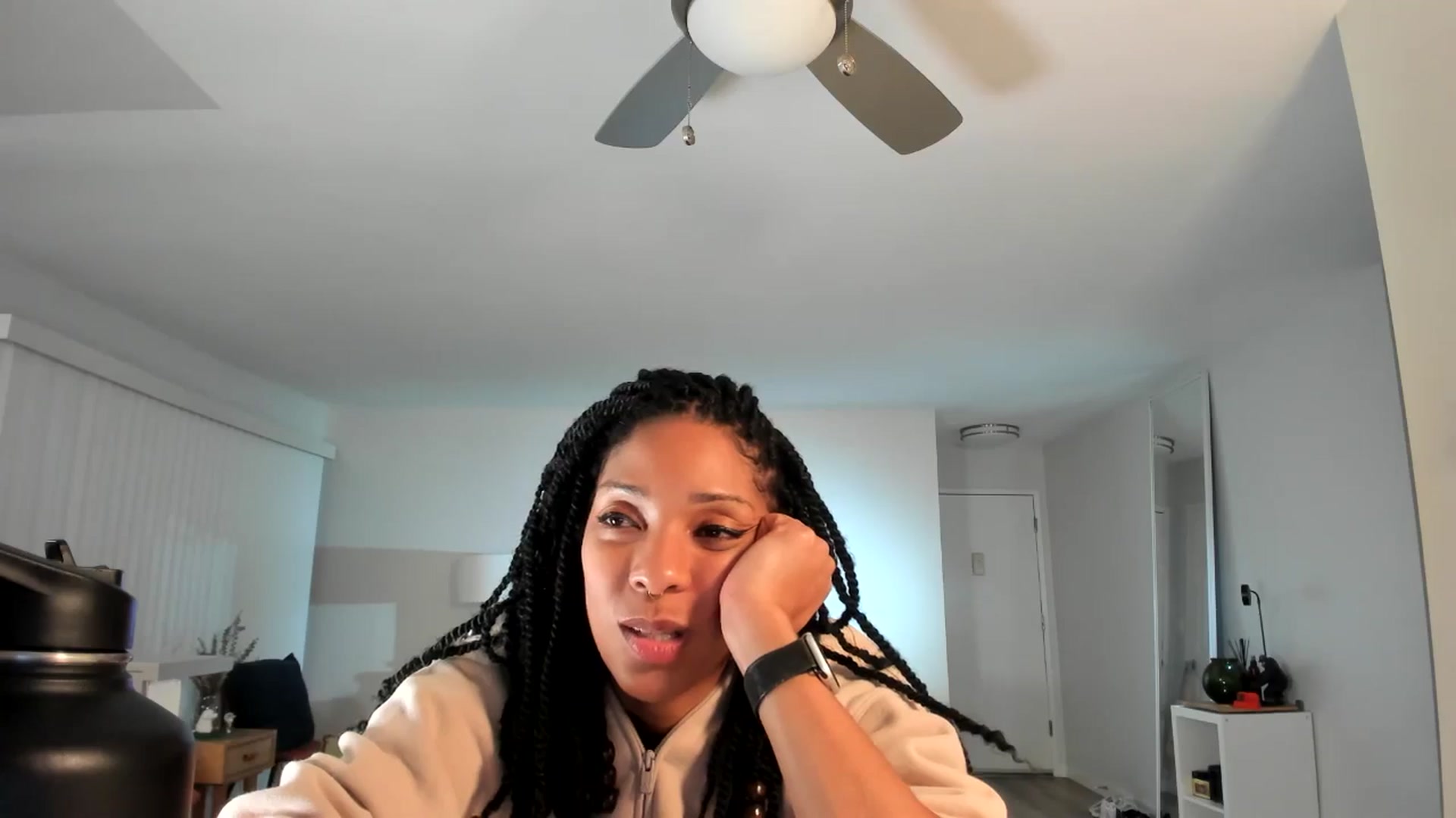 Gallery image thumbnail from Frankiiy_'s myfreecams stream on, 11/06/2024, 11:45 image 15 of 20