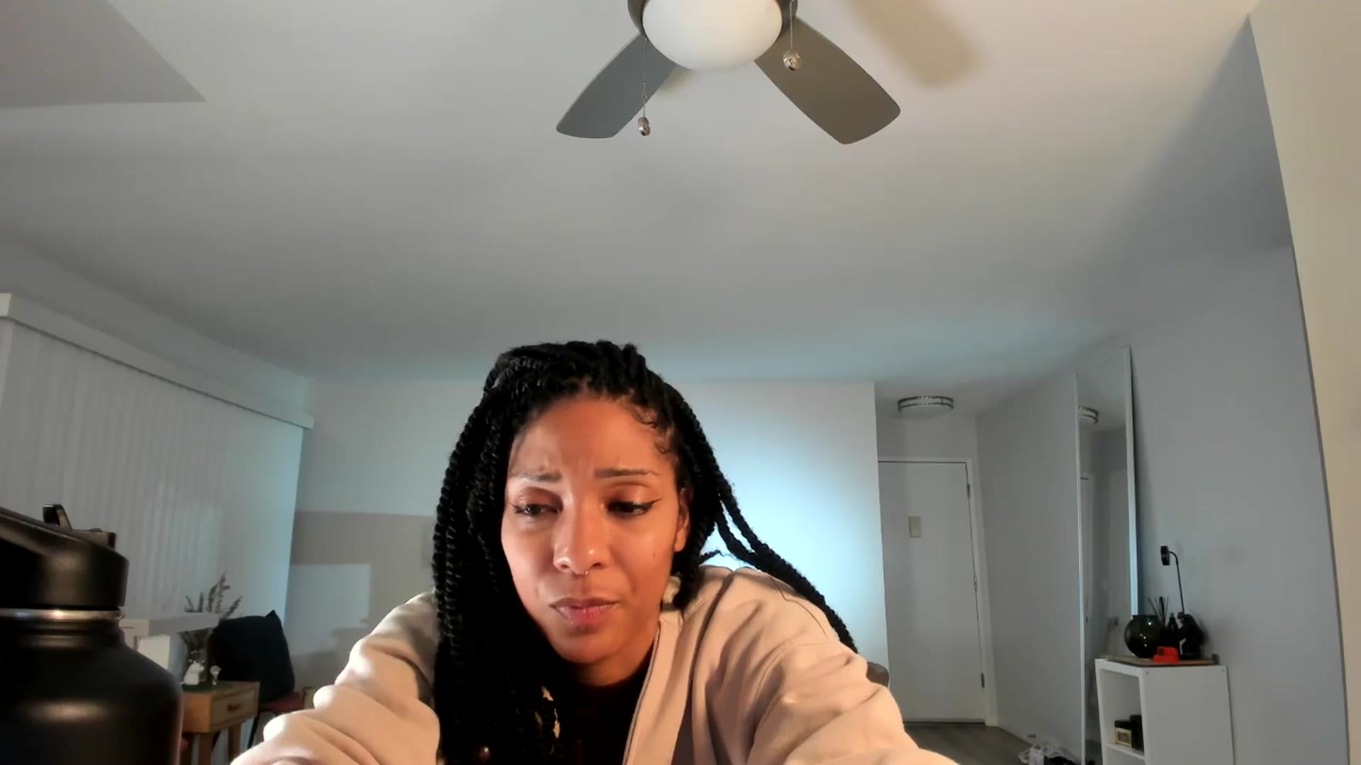 Gallery image thumbnail from Frankiiy_'s myfreecams stream on, 11/06/2024, 11:45 image 17 of 20