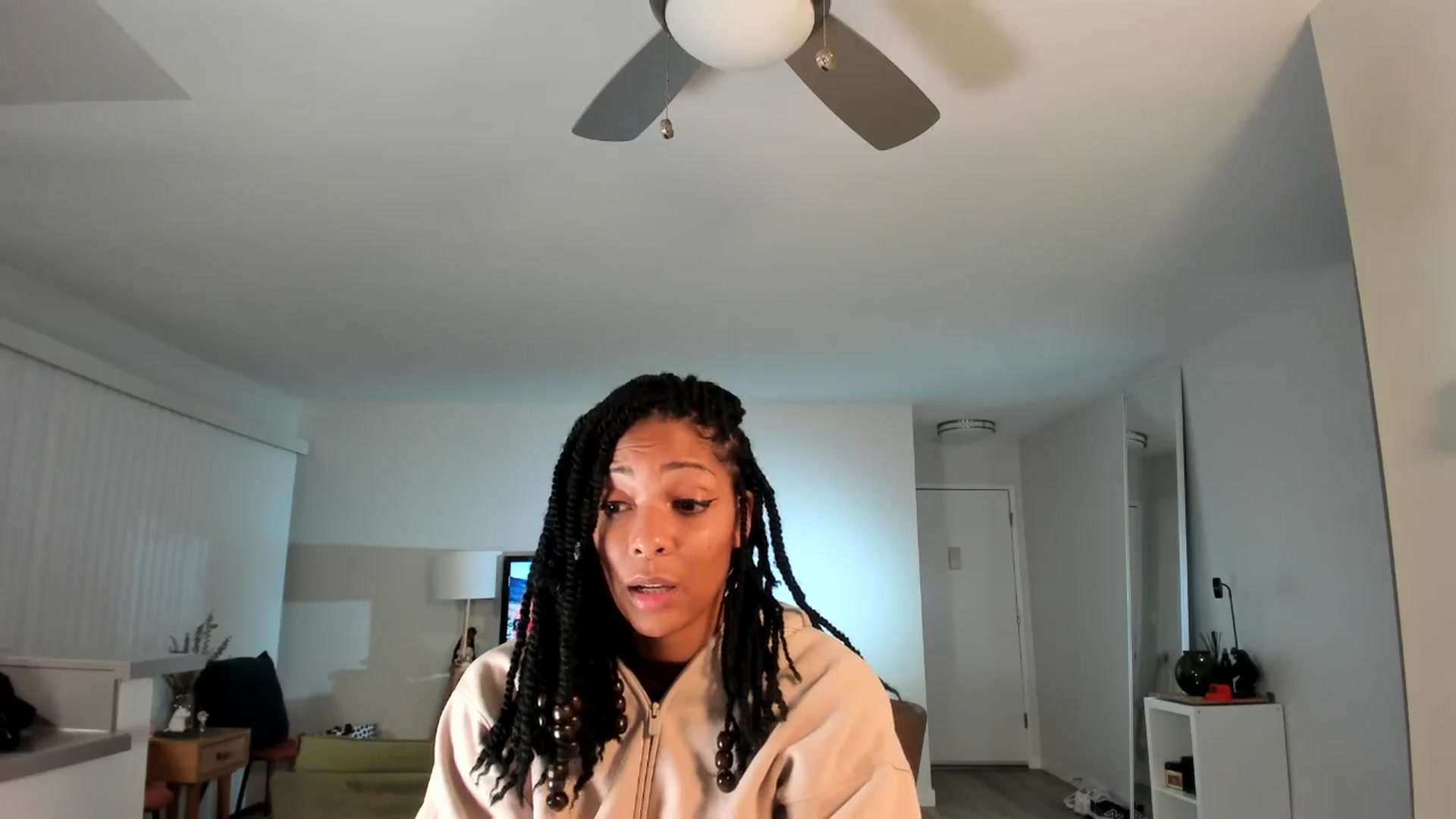 Gallery image thumbnail from Frankiiy_'s myfreecams stream on, 11/06/2024, 11:45 image 11 of 20