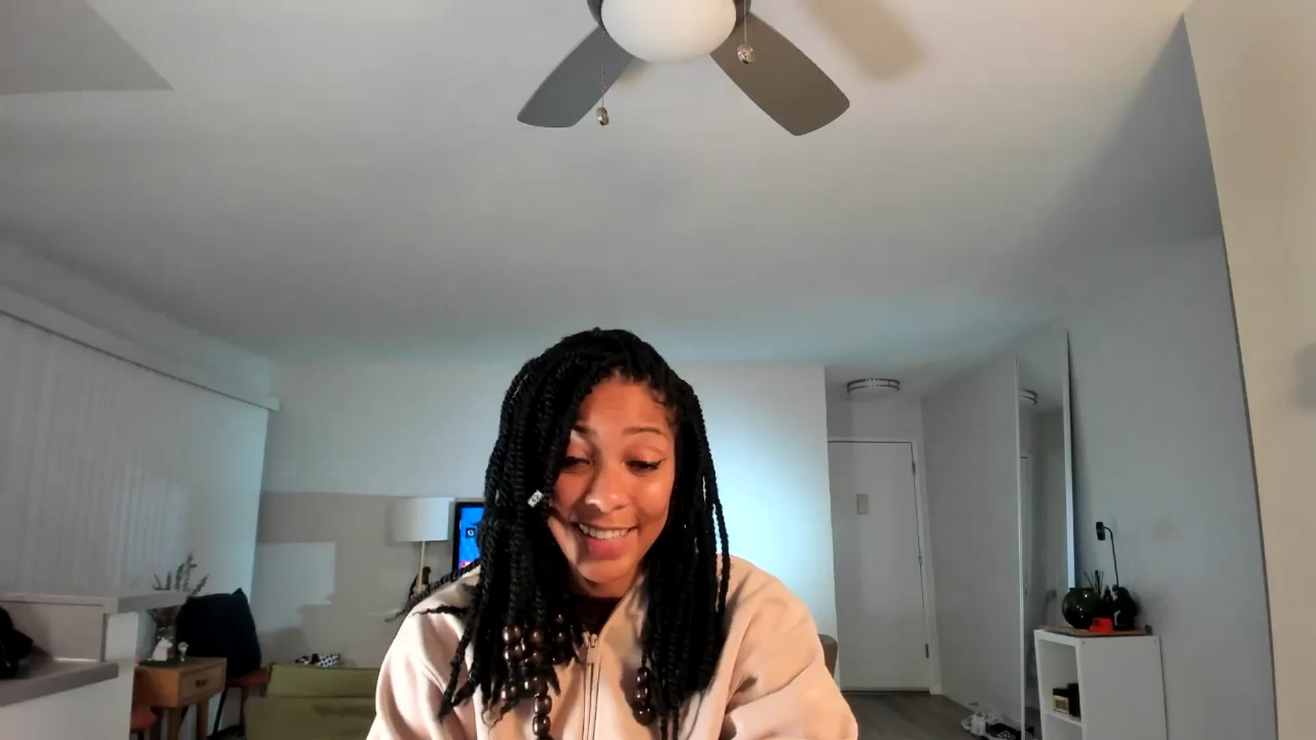 Gallery image thumbnail from Frankiiy_'s myfreecams stream on, 11/06/2024, 11:45 image 9 of 20