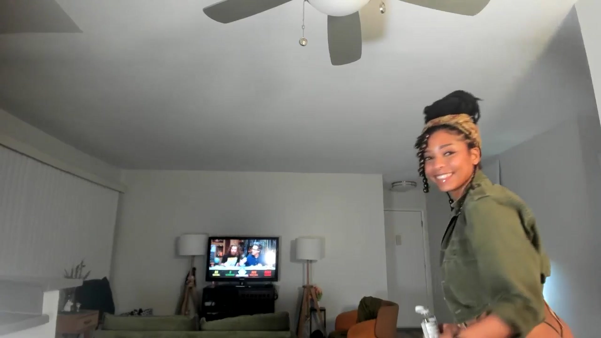 Gallery image thumbnail from Frankiiy_'s myfreecams stream on, 11/13/2024, 10:02 image 4 of 20