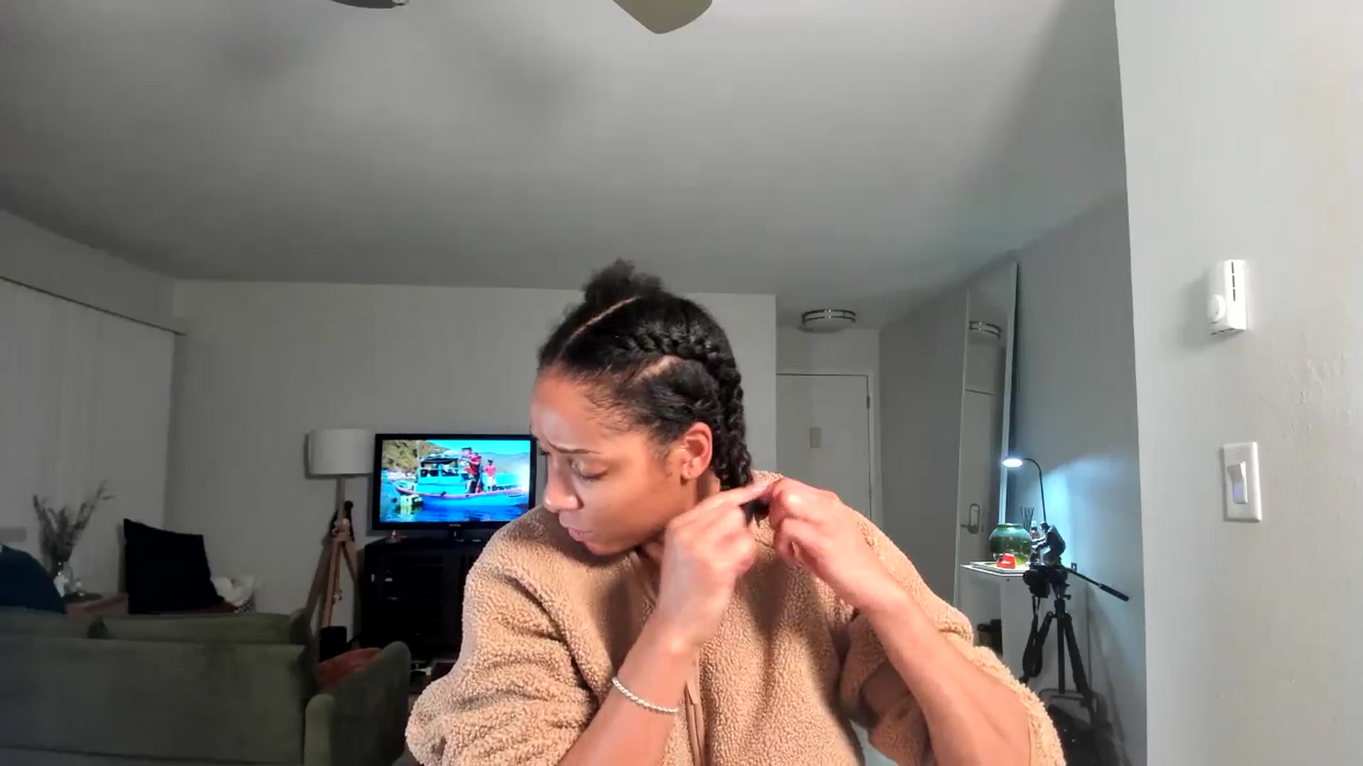 Gallery image thumbnail from Frankiiy_'s myfreecams stream on, 11/27/2024, 11:45 image 12 of 20