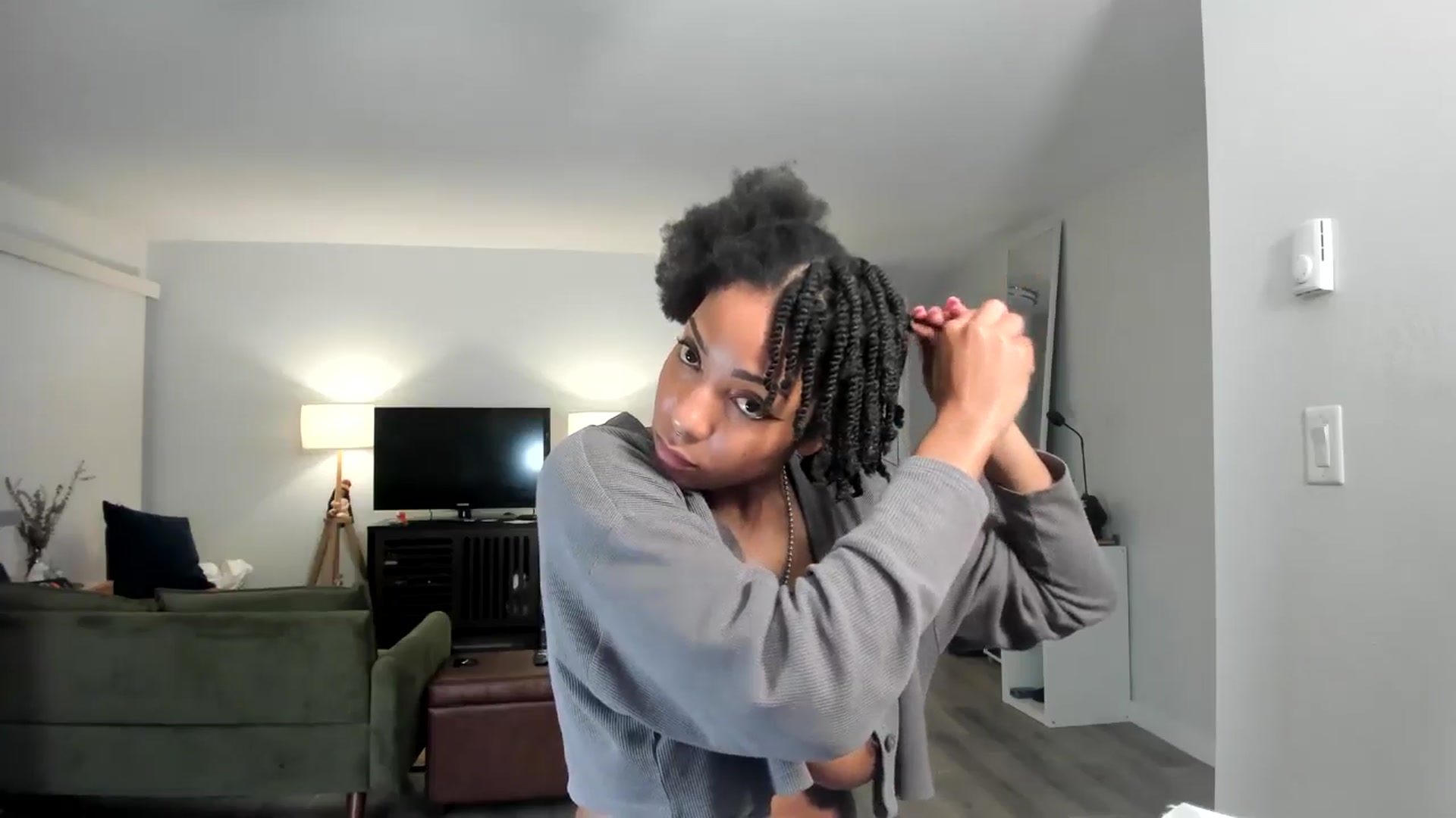 Gallery image thumbnail from Frankiiy_'s myfreecams stream on, 12/01/2024, 08:59 image 3 of 20