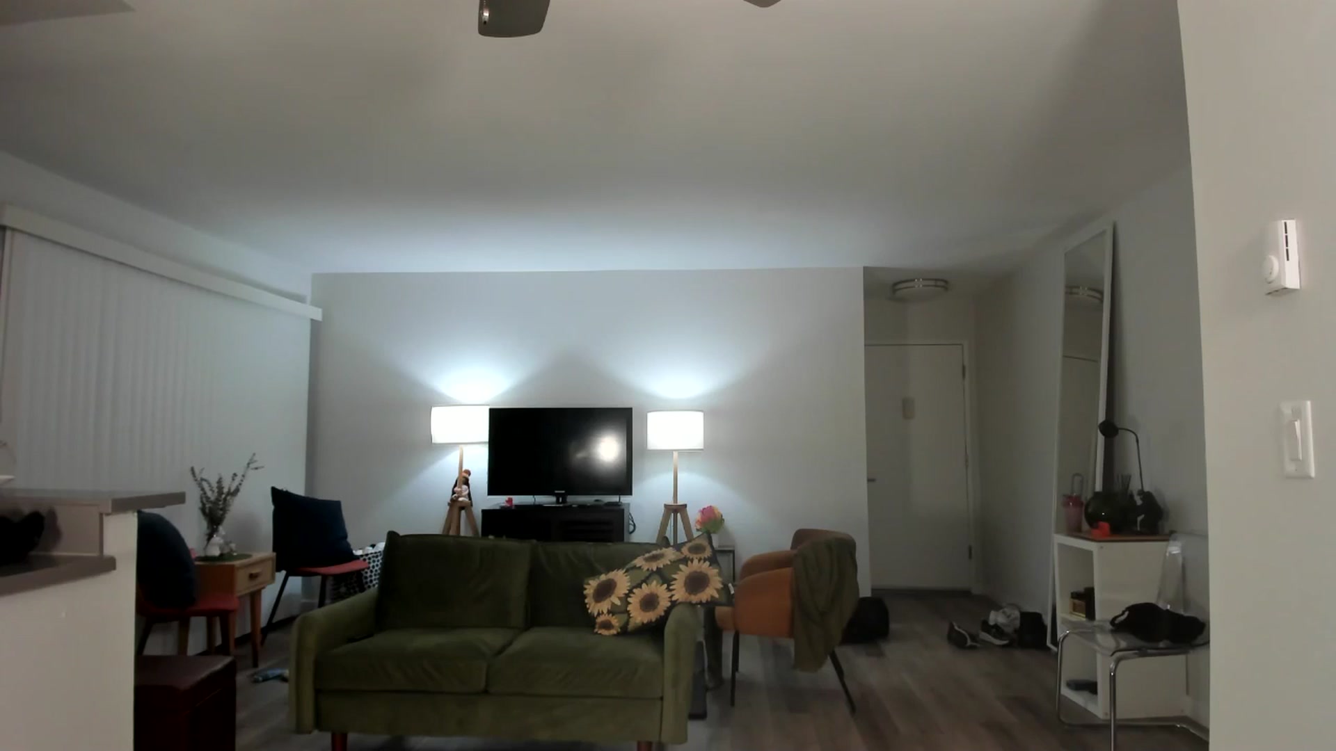 Gallery image thumbnail from Frankiiy_'s myfreecams stream on, 12/05/2024, 10:32 image 14 of 20