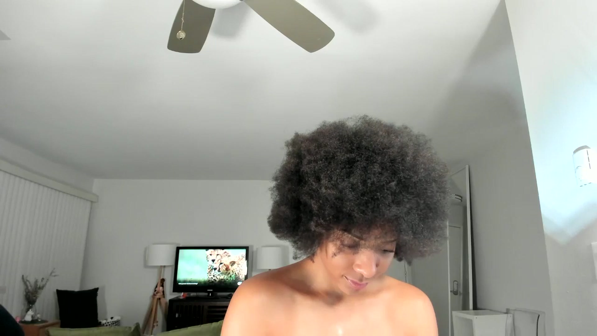 Gallery image thumbnail from Frankiiy_'s myfreecams stream on, 12/11/2024, 10:34 image 12 of 20