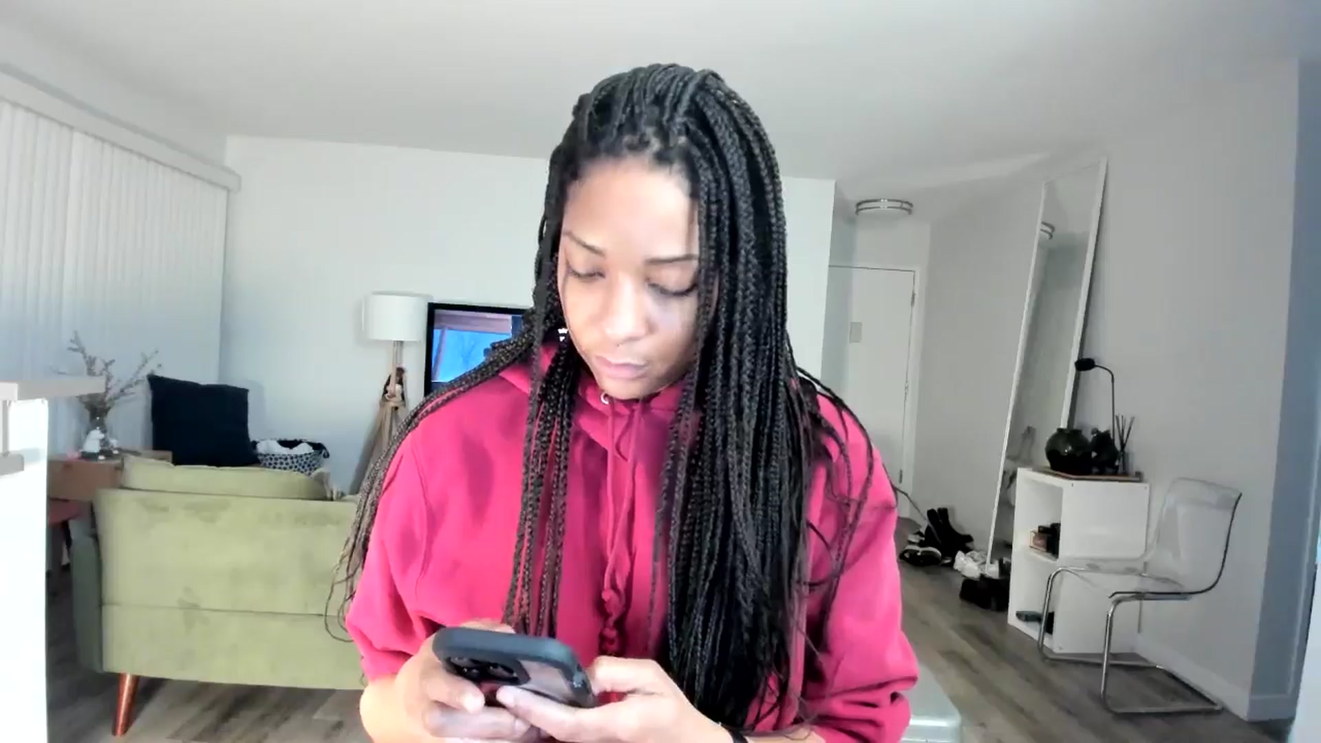 Gallery image thumbnail from Frankiiy_'s myfreecams stream on, 01/04/2025, 08:34 image 16 of 20