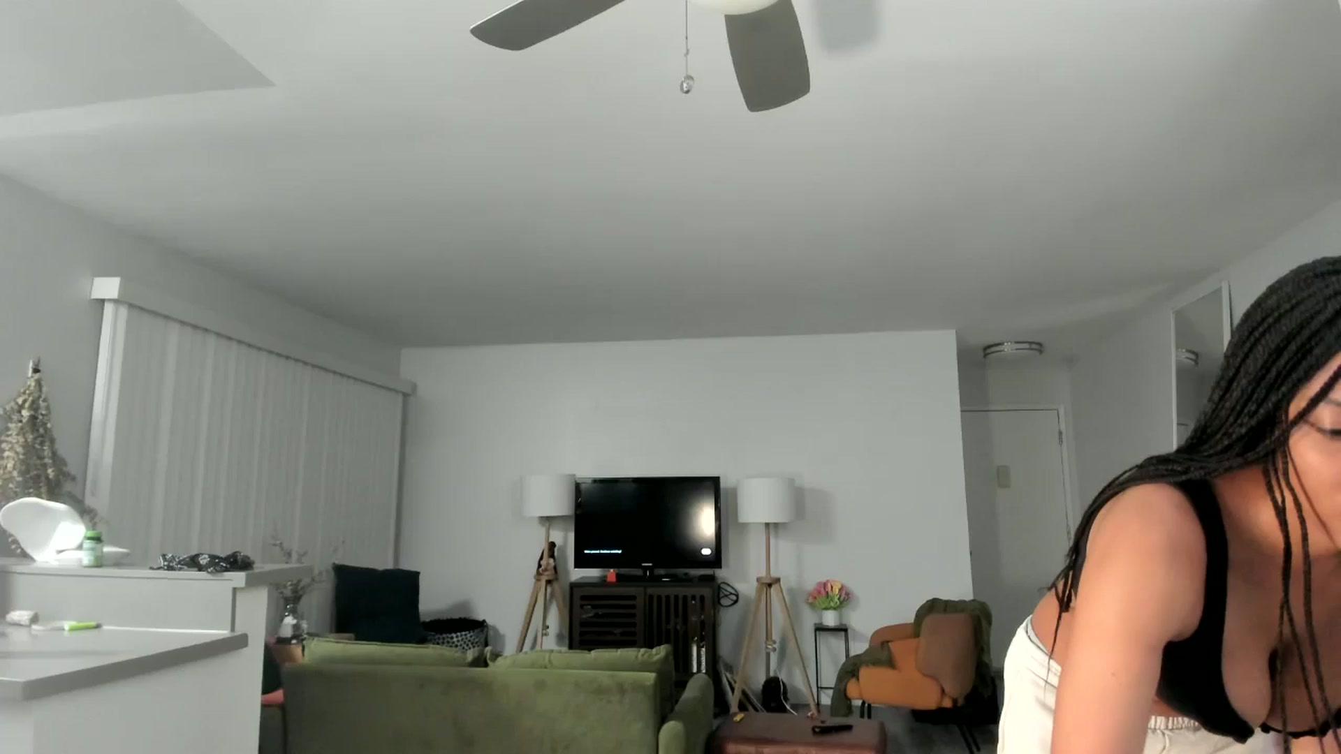 Gallery image thumbnail from Frankiiy_'s myfreecams stream on, 01/07/2025, 07:49 image 13 of 20