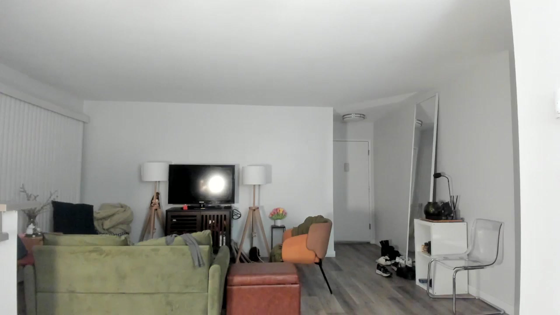 Gallery image thumbnail from Frankiiy_'s myfreecams stream on, 01/10/2025, 10:53 image 2 of 20