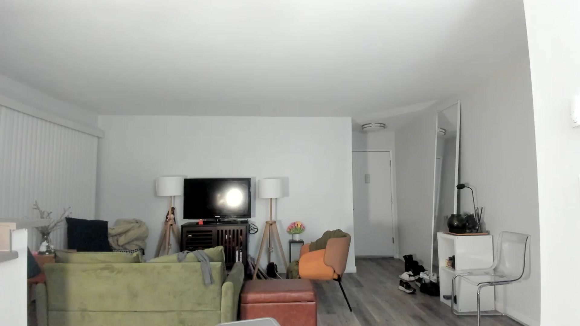 Gallery image thumbnail from Frankiiy_'s myfreecams stream on, 01/10/2025, 10:53 image 17 of 20