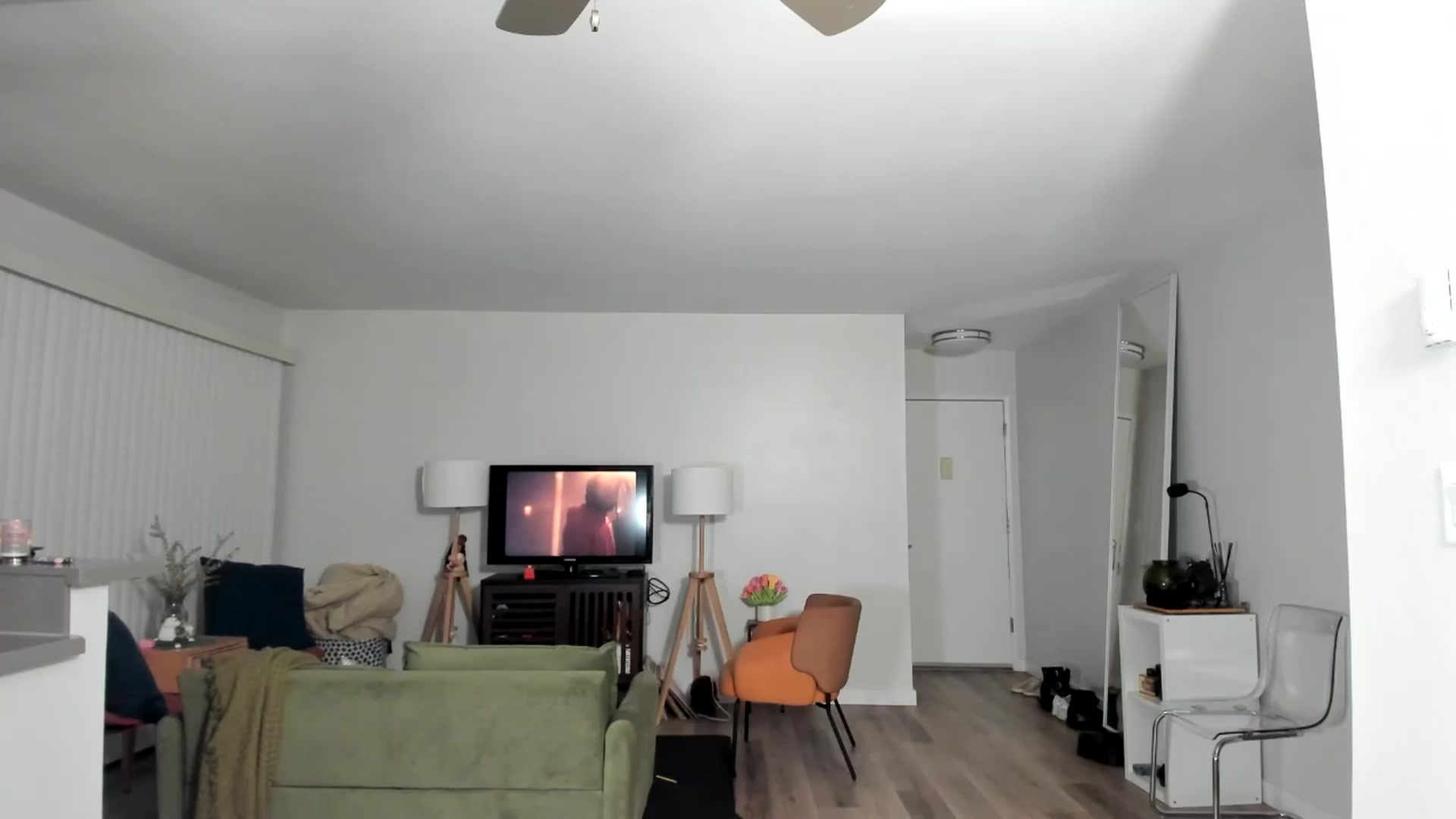 Gallery image thumbnail from Frankiiy_'s myfreecams stream on, 01/20/2025, 12:10 image 14 of 20