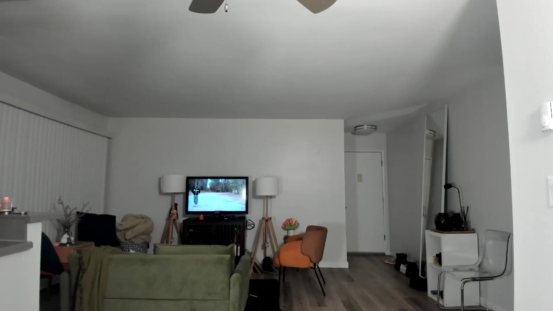 Gallery image thumbnail from Frankiiy_'s myfreecams stream on, 01/20/2025, 12:10 image 20 of 20