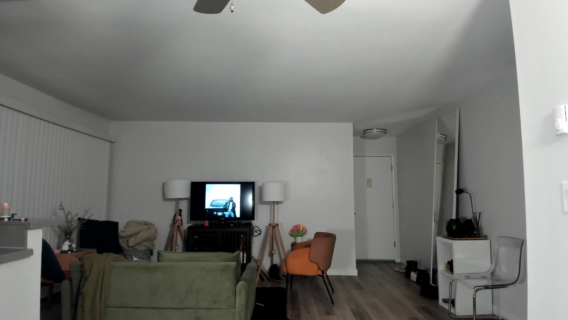Gallery image thumbnail from Frankiiy_'s myfreecams stream on, 01/20/2025, 12:10 image 17 of 20
