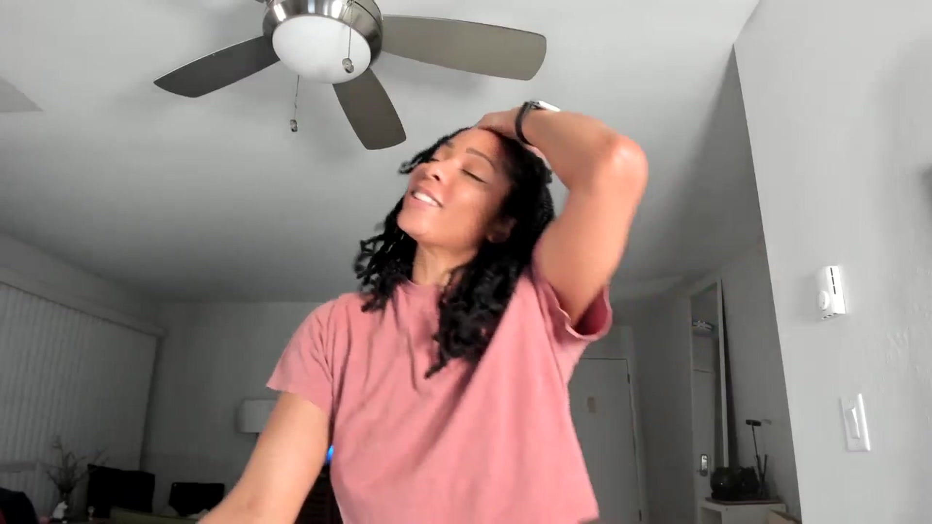 Gallery image thumbnail from Frankiiy_'s myfreecams stream on, 02/11/2025, 11:15 image 18 of 20