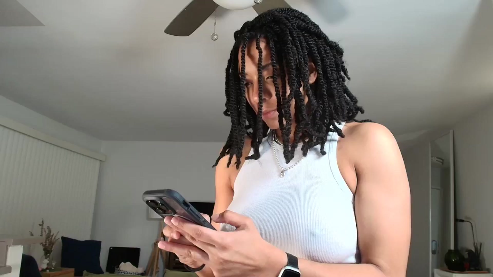 Gallery image thumbnail from Frankiiy_'s myfreecams stream on, 03/07/2025, 10:39 image 20 of 20
