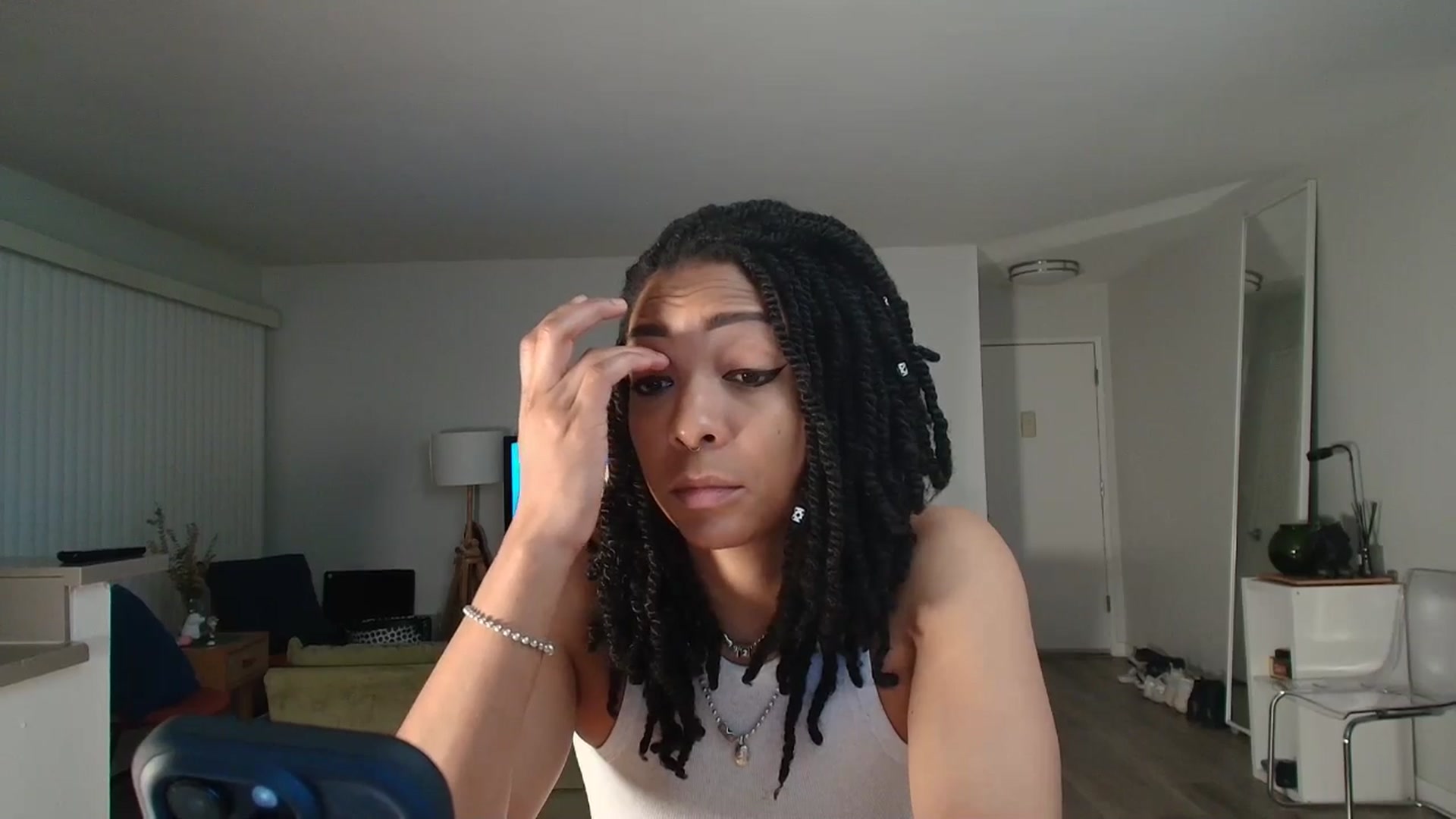 Gallery image thumbnail from Frankiiy_'s myfreecams stream on, 04/17/2025, 12:06 image 9 of 20