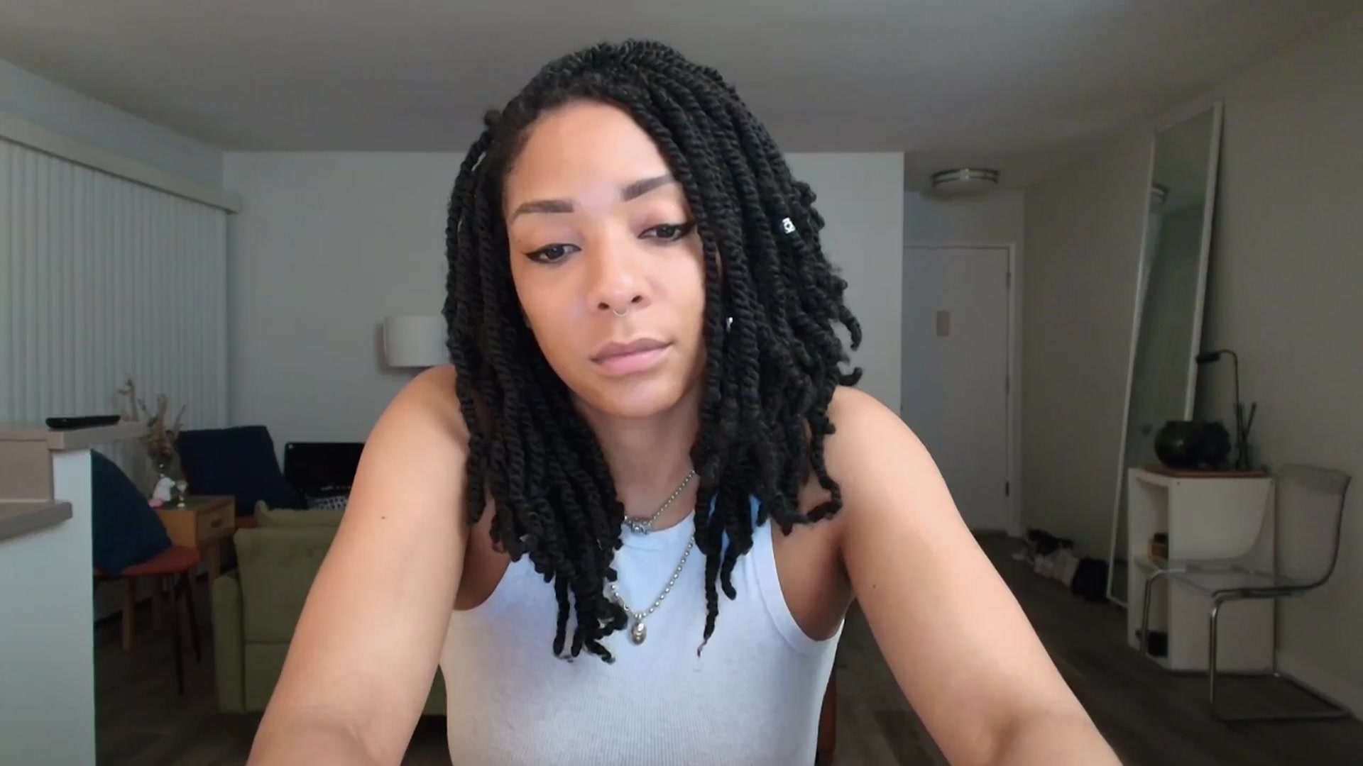 Gallery image thumbnail from Frankiiy_'s myfreecams stream on, 04/17/2025, 12:06 image 20 of 20