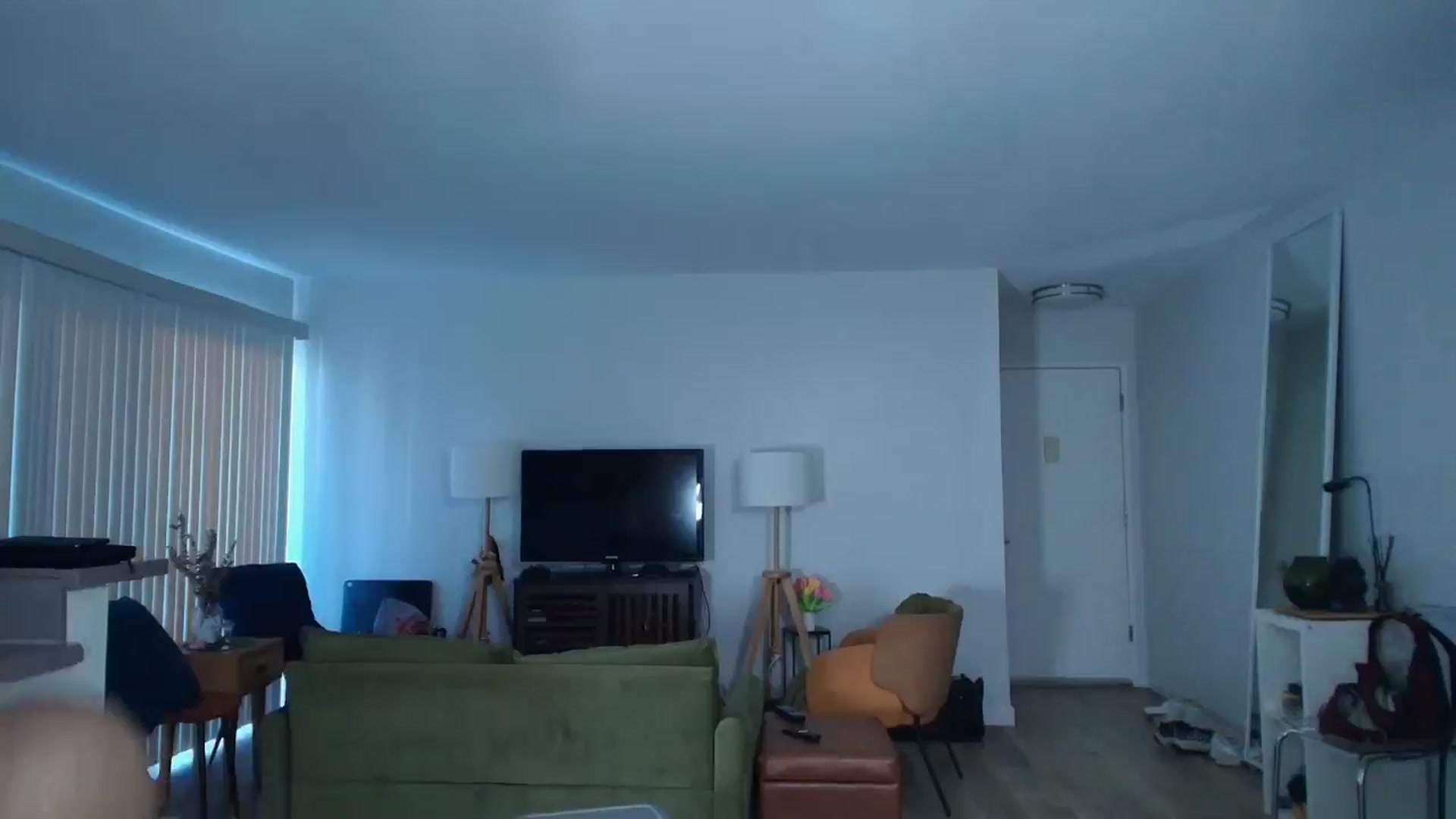 Gallery image thumbnail from Frankiiy_'s myfreecams stream on, 05/10/2025, 24:01 image 17 of 20