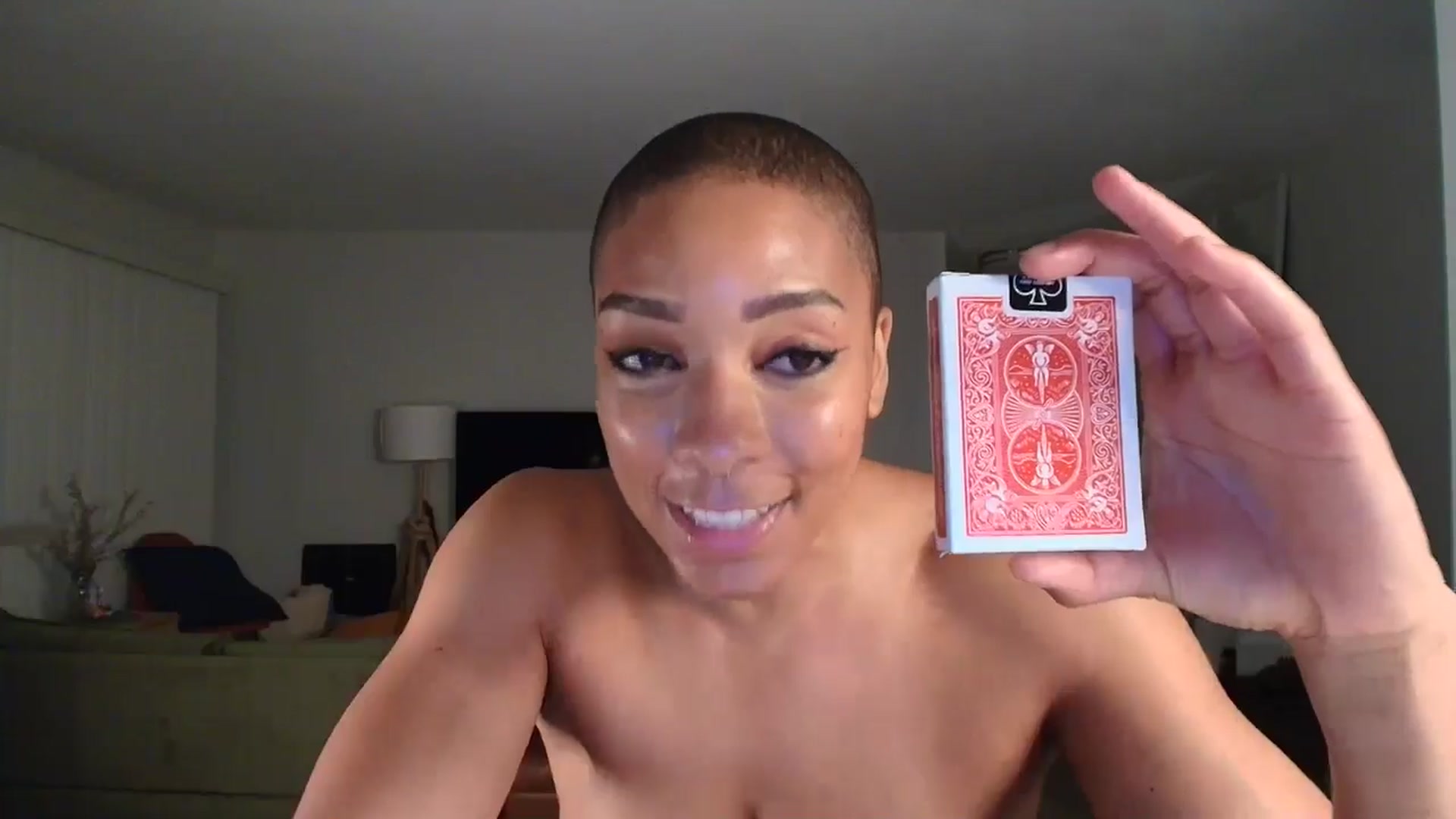Gallery image thumbnail from Frankiiy_'s myfreecams stream on, 06/26/2025, 10:43 image 10 of 20