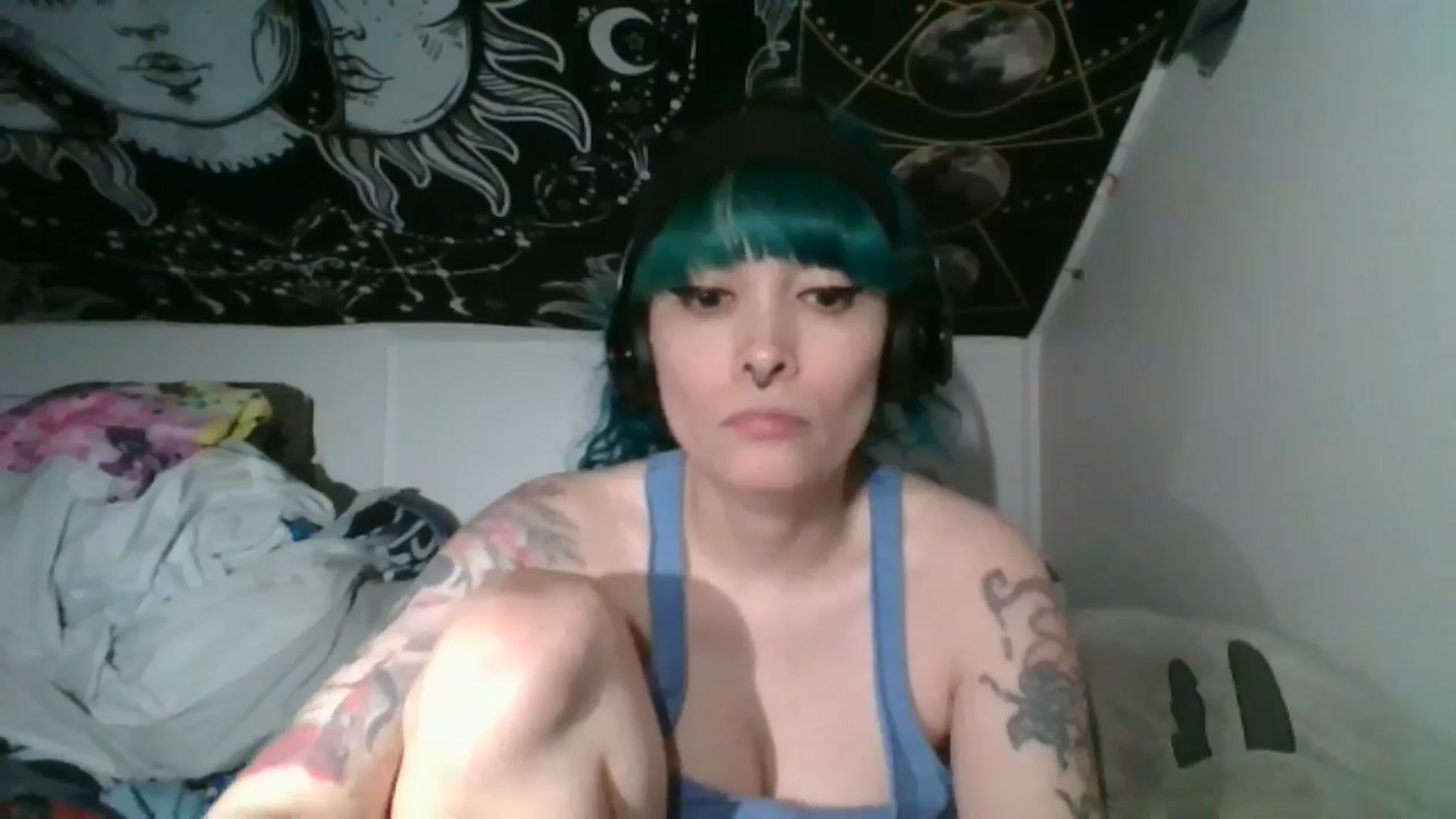 Gallery image thumbnail from Frankk_castle's myfreecams stream on, 08/05/2024, 14:21 image 14 of 20