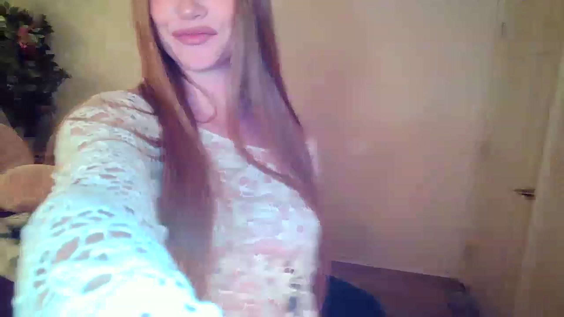 Gallery image thumbnail from Freckld_Cutie's myfreecams stream on, 11/14/2022, 20:31 image 10 of 20