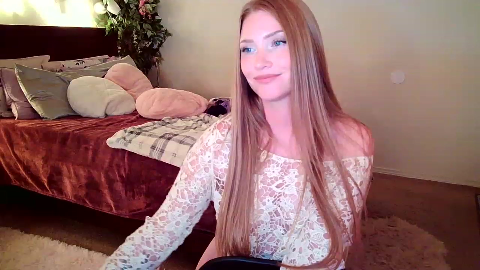 Gallery image thumbnail from Freckld_Cutie's myfreecams stream on, 11/14/2022, 20:53 image 7 of 20