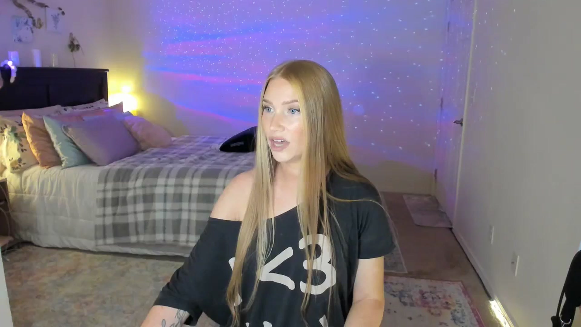 Gallery image thumbnail from Freckld_Cutie's myfreecams stream on, 03/12/2024, 18:24 image 3 of 20