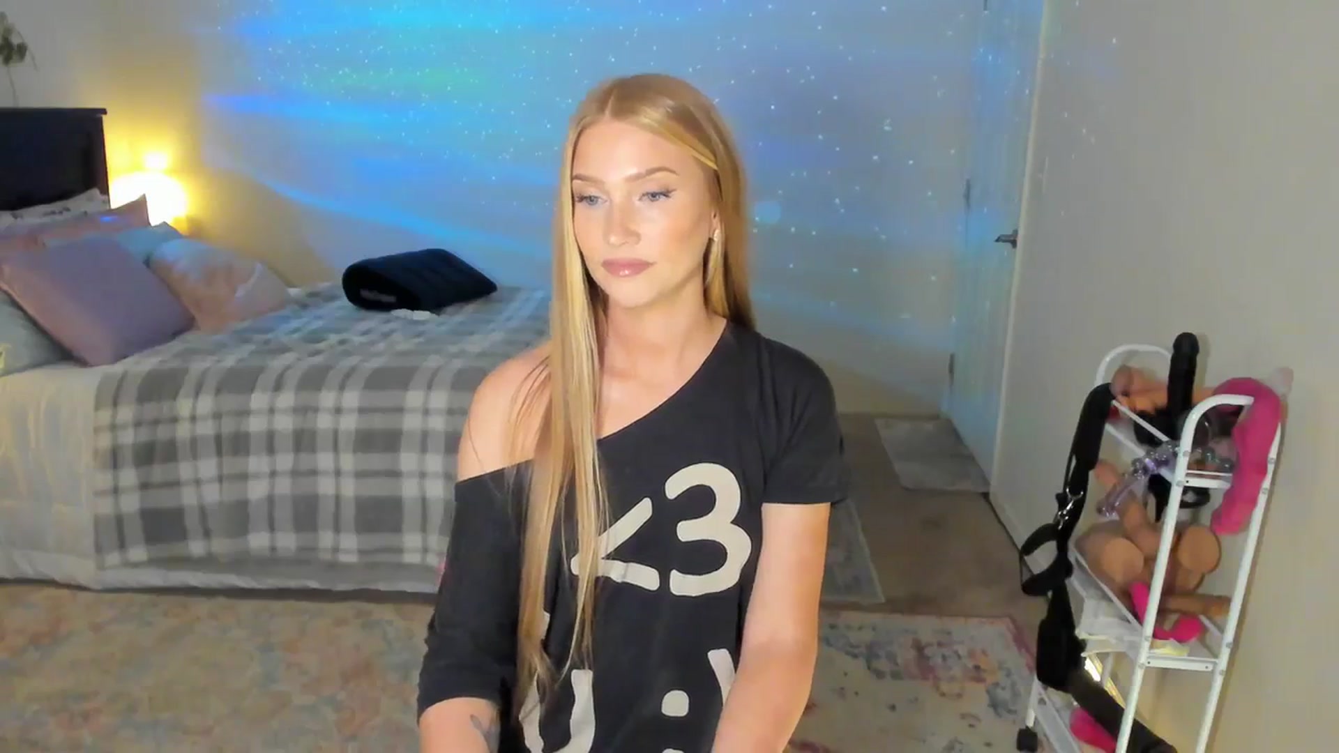 Gallery image thumbnail from Freckld_Cutie's myfreecams stream on, 03/12/2024, 20:58 image 20 of 20