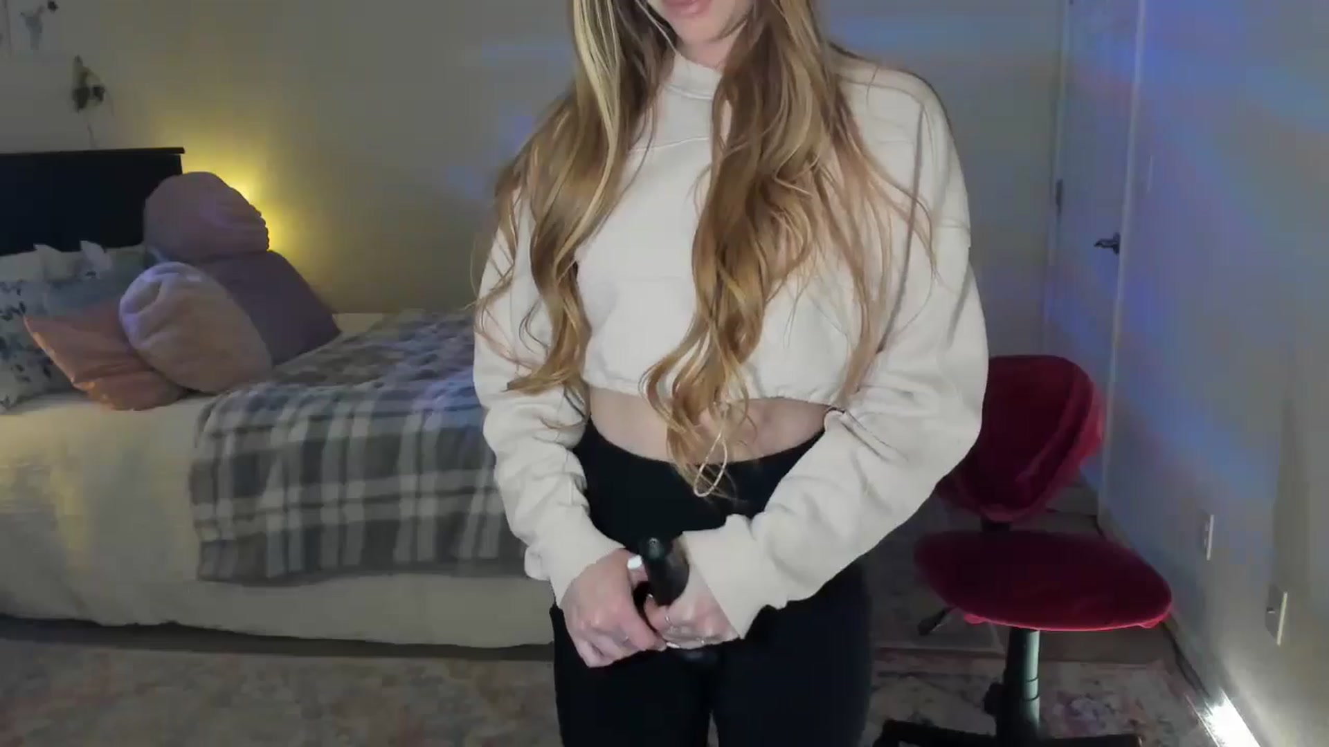 Gallery image thumbnail from Freckld_Cutie's myfreecams stream on, 05/07/2024, 18:04 image 18 of 20